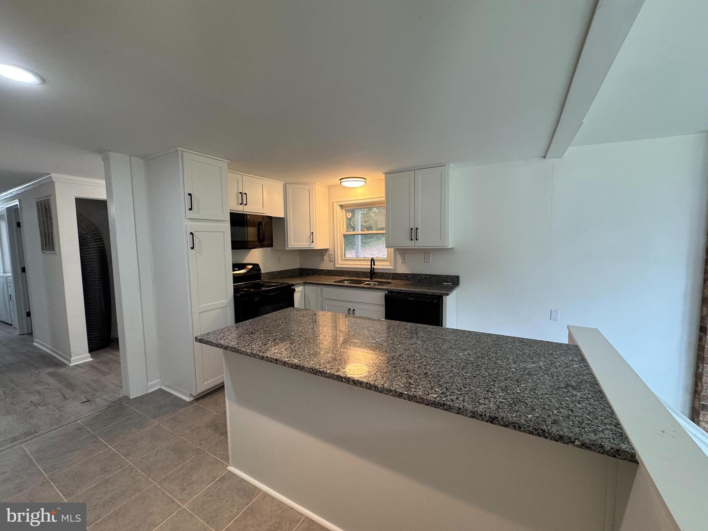 26374 HILL RD, RUTHER GLEN, Virginia 22546, 4 Bedrooms Bedrooms, 5 Rooms Rooms,2 BathroomsBathrooms,Residential,For sale,26374 HILL RD,VACV2008922 MLS # VACV2008922