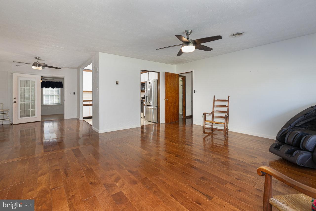 1 ROWE DR, LURAY, Virginia 22835, 3 Bedrooms Bedrooms, 10 Rooms Rooms,2 BathroomsBathrooms,Residential,For sale,1 ROWE DR,VAPA2005432 MLS # VAPA2005432