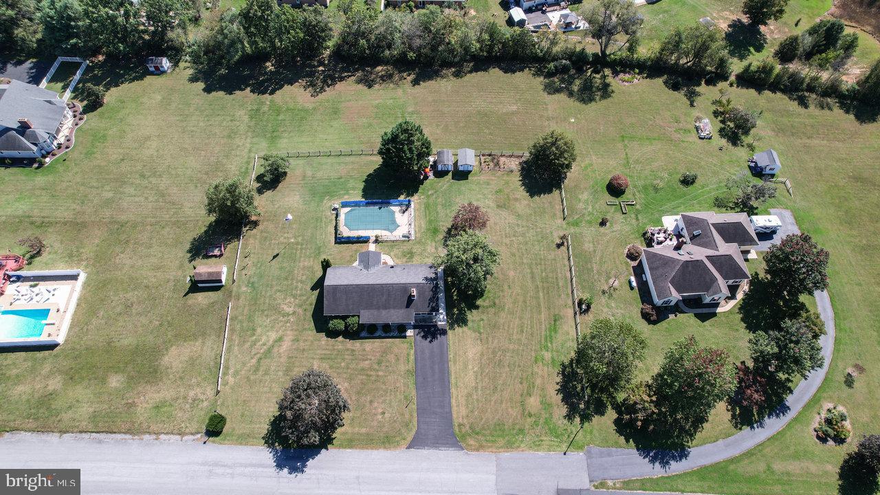 1 ROWE DR, LURAY, Virginia 22835, 3 Bedrooms Bedrooms, 10 Rooms Rooms,2 BathroomsBathrooms,Residential,For sale,1 ROWE DR,VAPA2005432 MLS # VAPA2005432