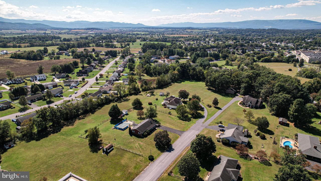 1 ROWE DR, LURAY, Virginia 22835, 3 Bedrooms Bedrooms, 10 Rooms Rooms,2 BathroomsBathrooms,Residential,For sale,1 ROWE DR,VAPA2005432 MLS # VAPA2005432