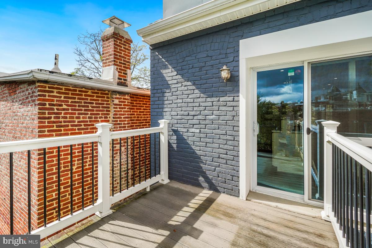 2015 FLAGLER PL NW #2, WASHINGTON, District Of Columbia 20001, 2 Bedrooms Bedrooms, ,2 BathroomsBathrooms,Residential,For sale,2015 FLAGLER PL NW #2,DCDC2226772 MLS # DCDC2226772