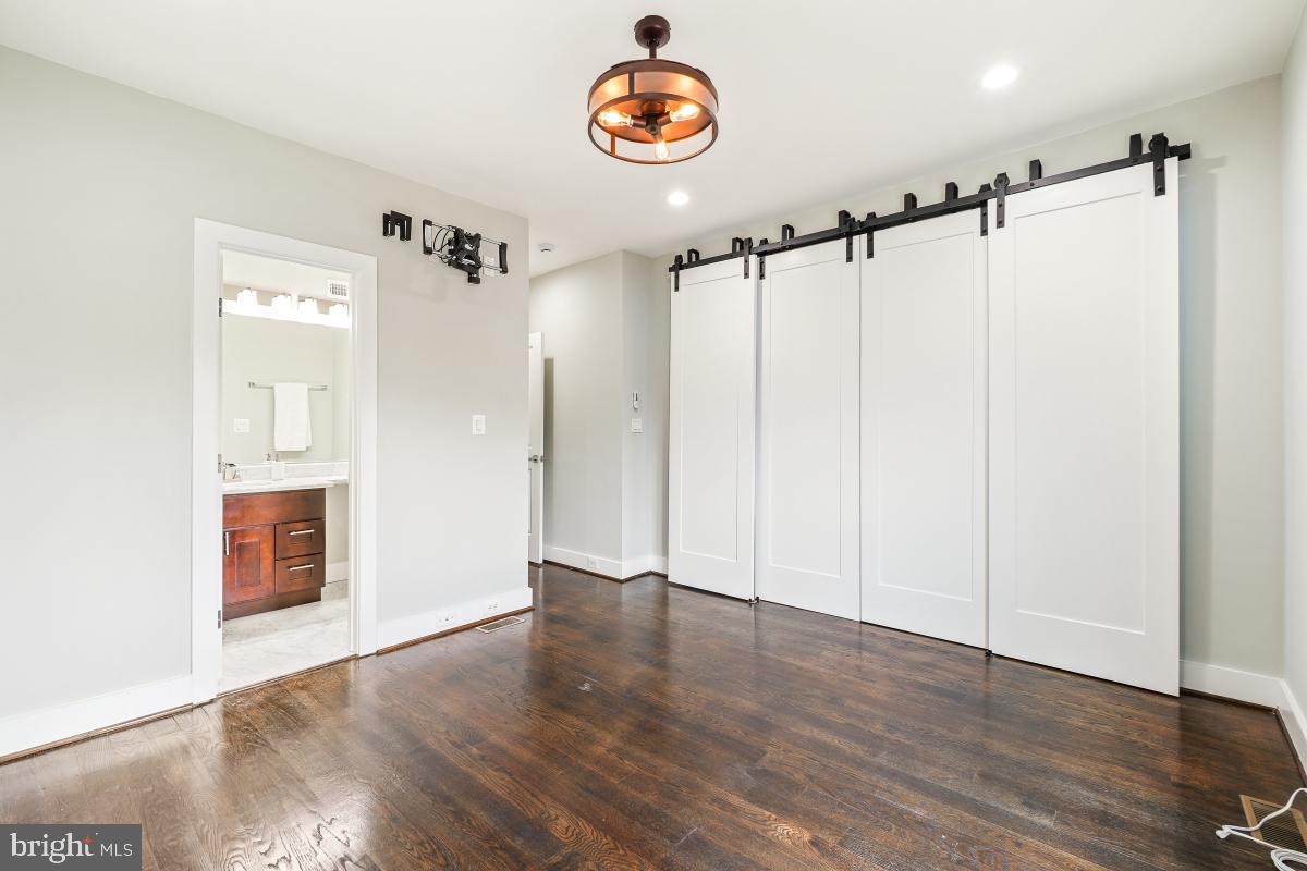 2015 FLAGLER PL NW #2, WASHINGTON, District Of Columbia 20001, 2 Bedrooms Bedrooms, ,2 BathroomsBathrooms,Residential,For sale,2015 FLAGLER PL NW #2,DCDC2226772 MLS # DCDC2226772