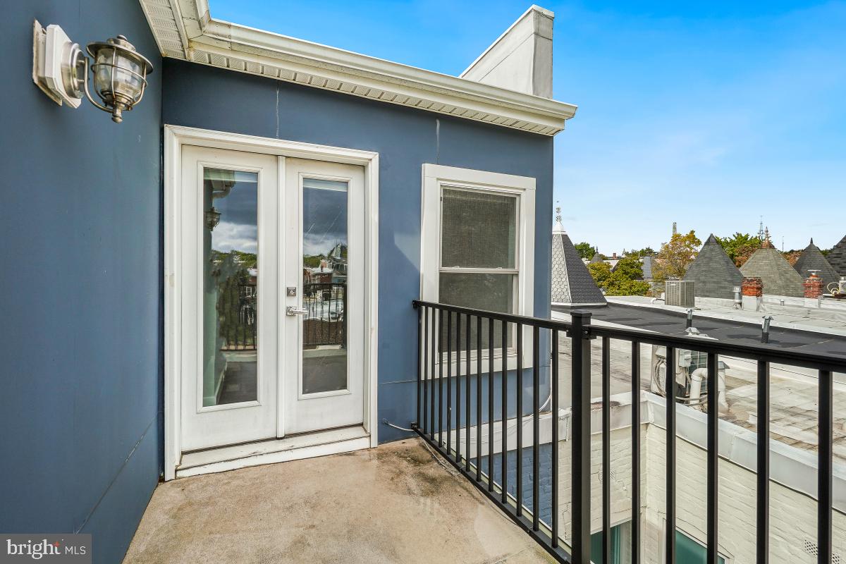 2015 FLAGLER PL NW #2, WASHINGTON, District Of Columbia 20001, 2 Bedrooms Bedrooms, ,2 BathroomsBathrooms,Residential,For sale,2015 FLAGLER PL NW #2,DCDC2226772 MLS # DCDC2226772