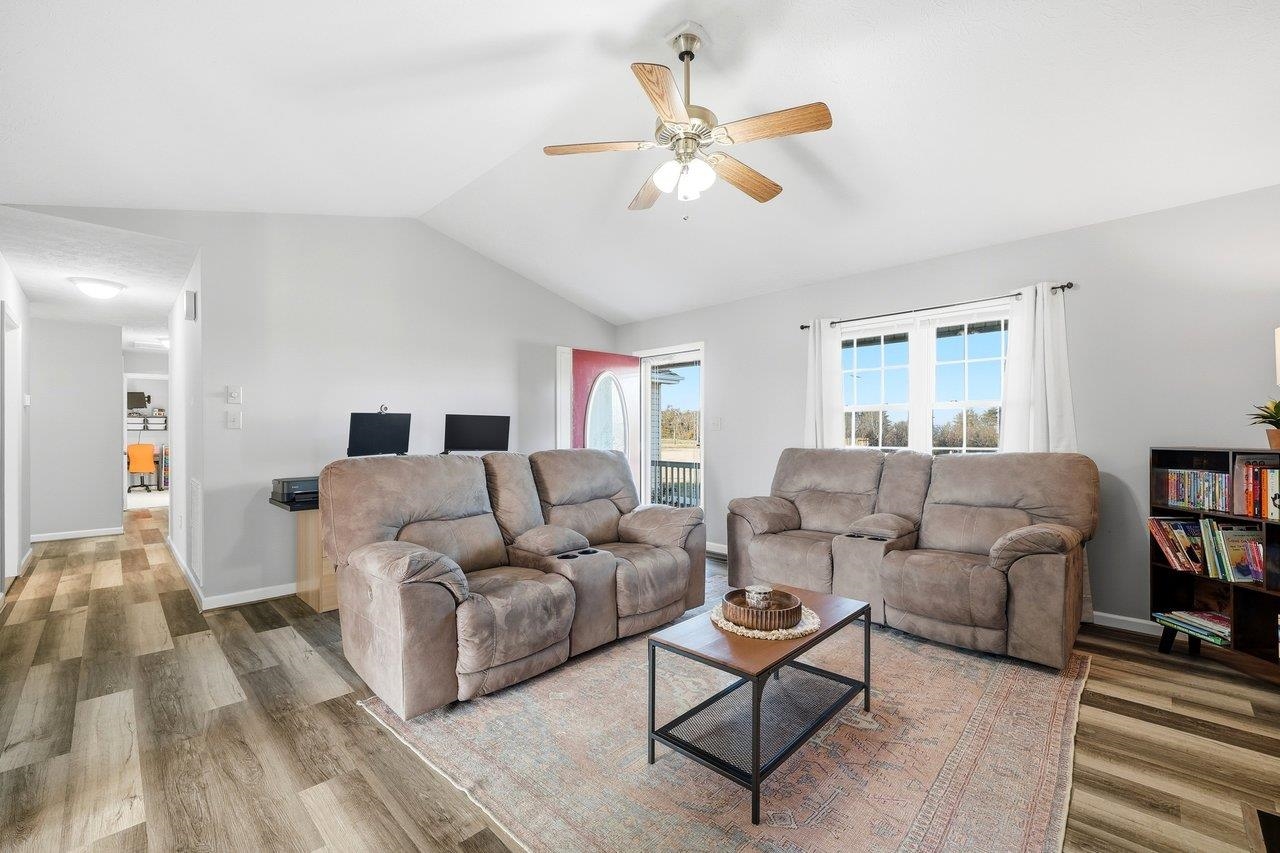 311 SWISHER RD, STAUNTON, Virginia 24401, 3 Bedrooms Bedrooms, ,2 BathroomsBathrooms,Residential,311 SWISHER RD,672756 MLS # 672756