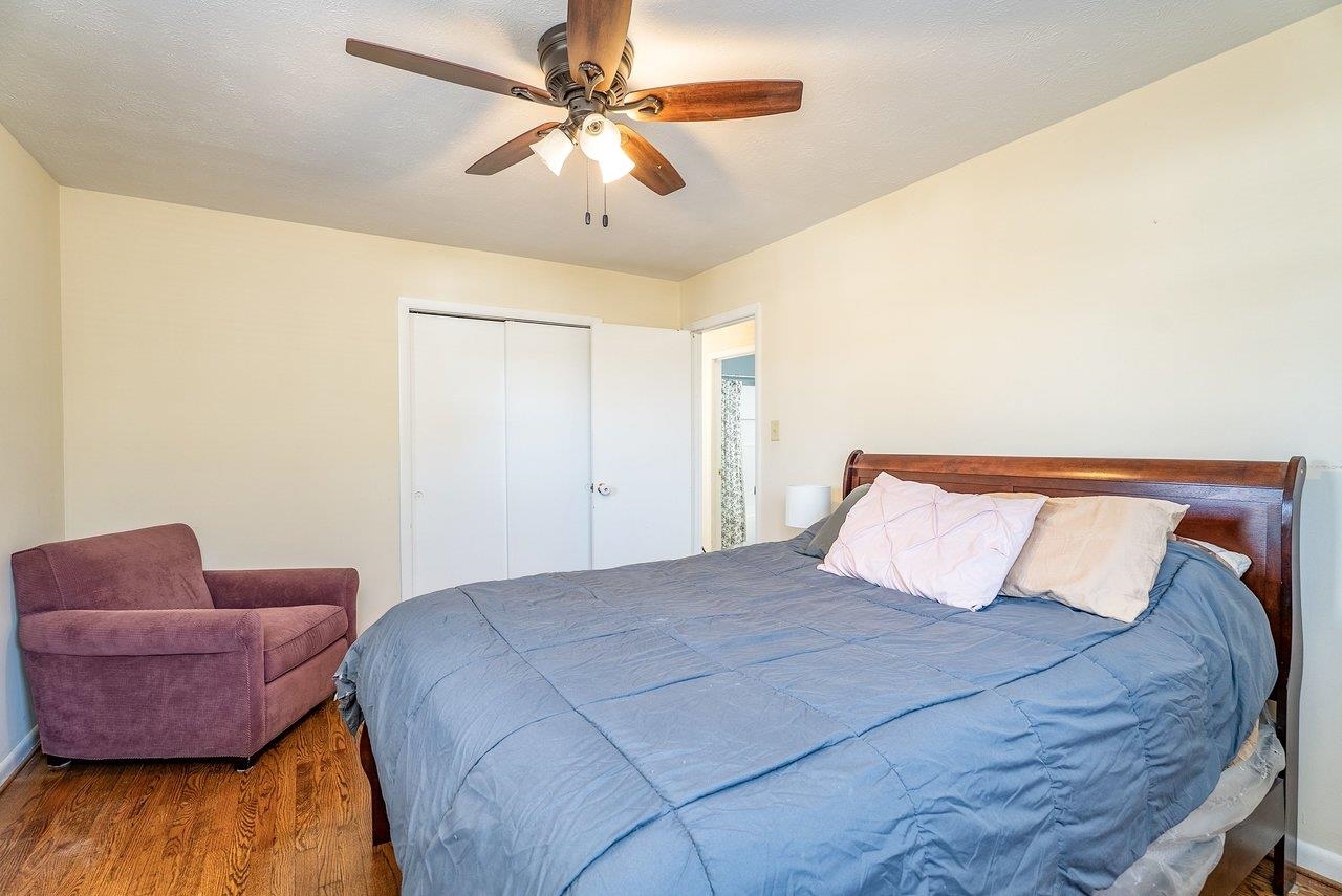 215 GEORGE ST, STAUNTON, Virginia 24401, 3 Bedrooms Bedrooms, ,1 BathroomBathrooms,Residential,215 GEORGE ST,672757 MLS # 672757