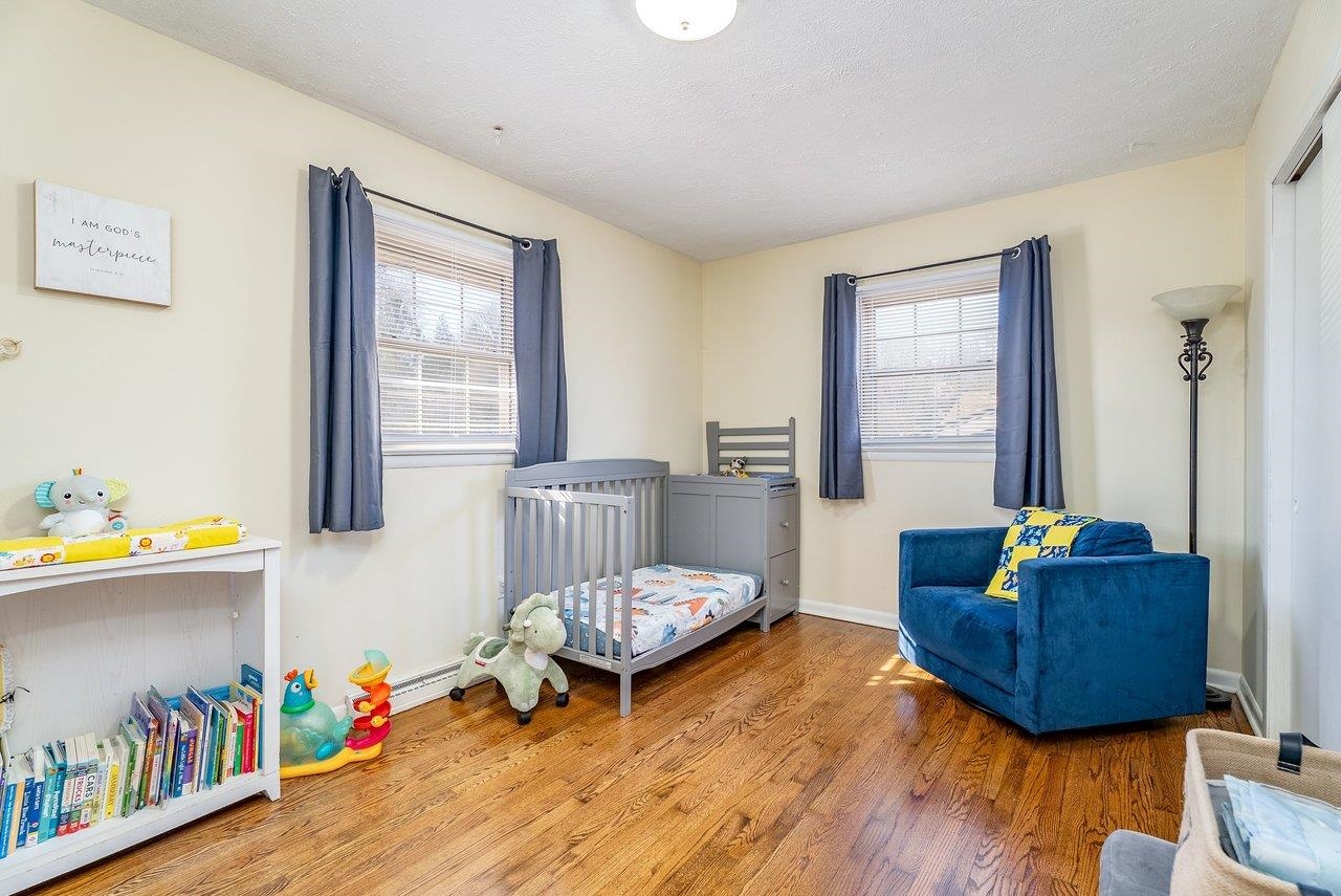 215 GEORGE ST, STAUNTON, Virginia 24401, 3 Bedrooms Bedrooms, ,1 BathroomBathrooms,Residential,215 GEORGE ST,672757 MLS # 672757