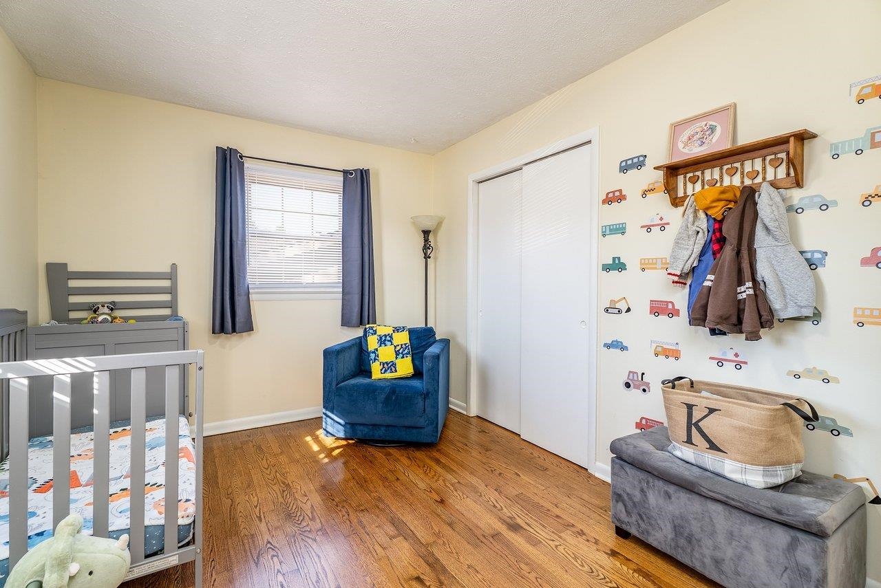 215 GEORGE ST, STAUNTON, Virginia 24401, 3 Bedrooms Bedrooms, ,1 BathroomBathrooms,Residential,215 GEORGE ST,672757 MLS # 672757