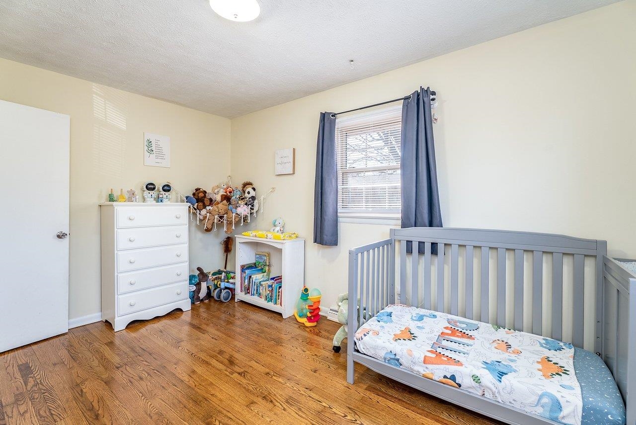 215 GEORGE ST, STAUNTON, Virginia 24401, 3 Bedrooms Bedrooms, ,1 BathroomBathrooms,Residential,215 GEORGE ST,672757 MLS # 672757