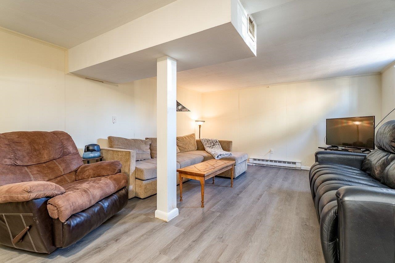 215 GEORGE ST, STAUNTON, Virginia 24401, 3 Bedrooms Bedrooms, ,1 BathroomBathrooms,Residential,215 GEORGE ST,672757 MLS # 672757