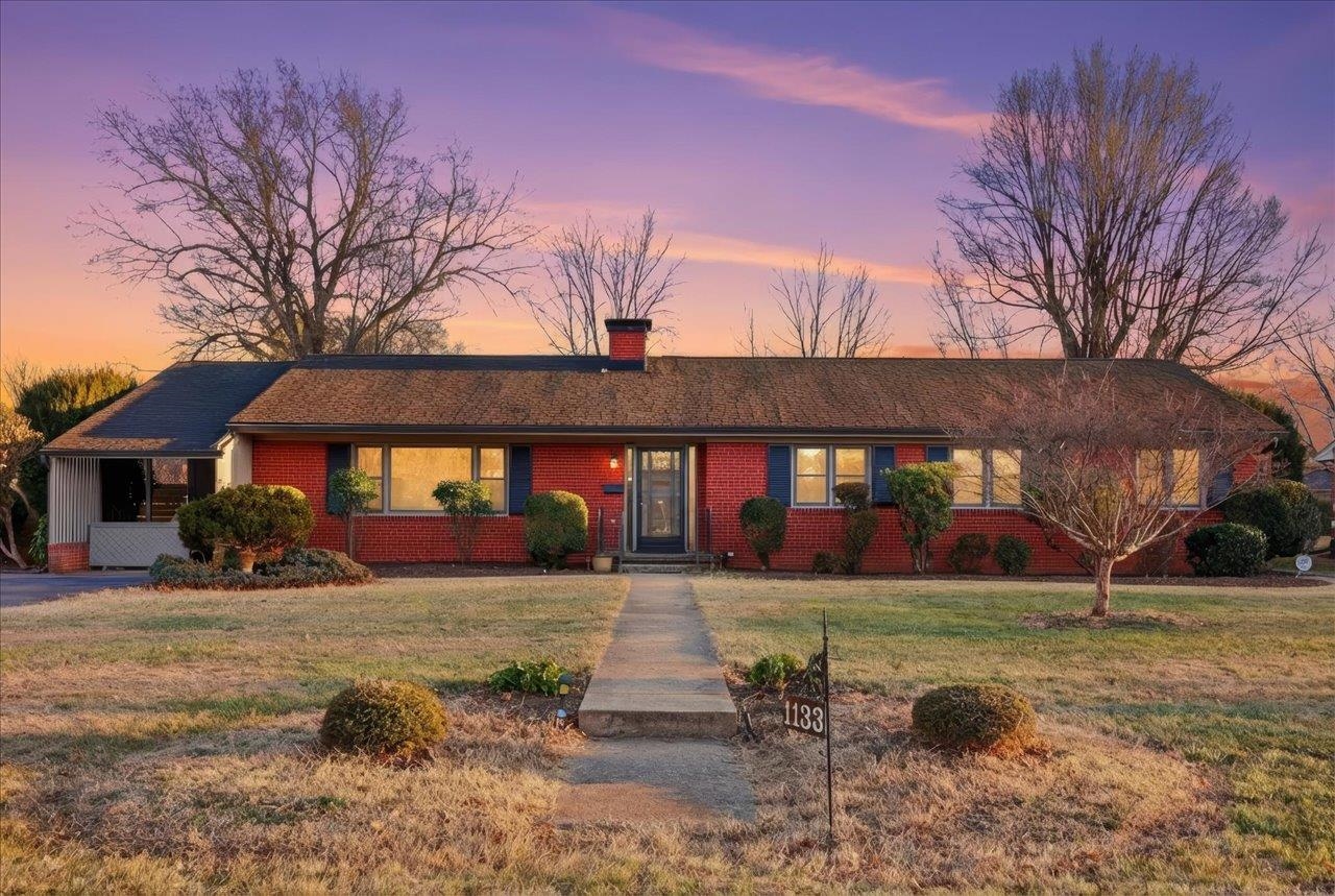 1133 CLUB RD, WAYNESBORO, Virginia 22980, 4 Bedrooms Bedrooms, ,2 BathroomsBathrooms,Residential,1133 CLUB RD,672758 MLS # 672758