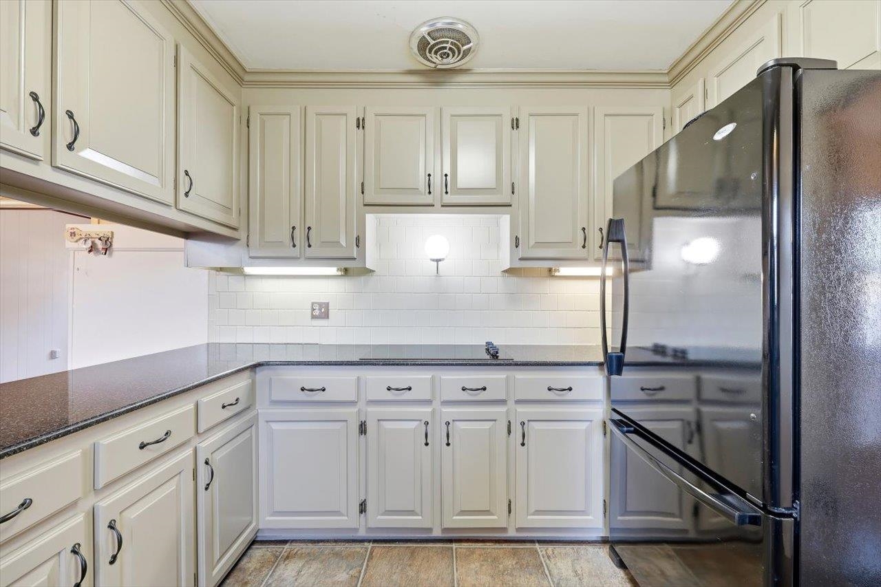 1133 CLUB RD, WAYNESBORO, Virginia 22980, 4 Bedrooms Bedrooms, ,2 BathroomsBathrooms,Residential,1133 CLUB RD,672758 MLS # 672758