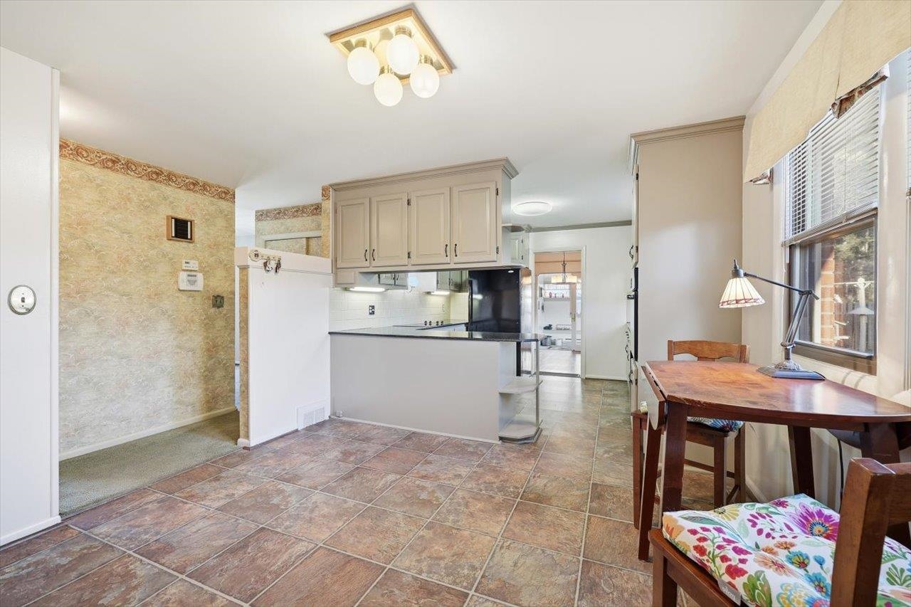 1133 CLUB RD, WAYNESBORO, Virginia 22980, 4 Bedrooms Bedrooms, ,2 BathroomsBathrooms,Residential,1133 CLUB RD,672758 MLS # 672758