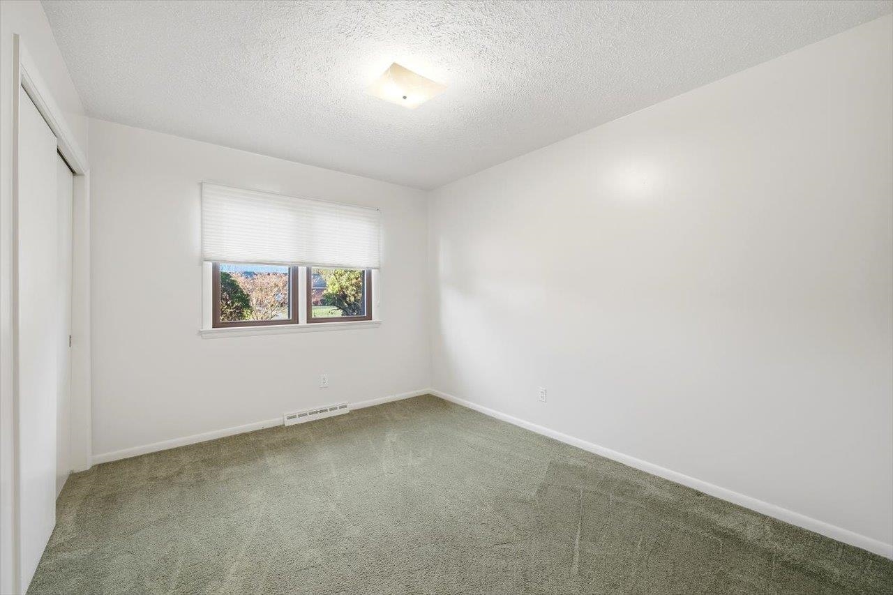 1133 CLUB RD, WAYNESBORO, Virginia 22980, 4 Bedrooms Bedrooms, ,2 BathroomsBathrooms,Residential,1133 CLUB RD,672758 MLS # 672758