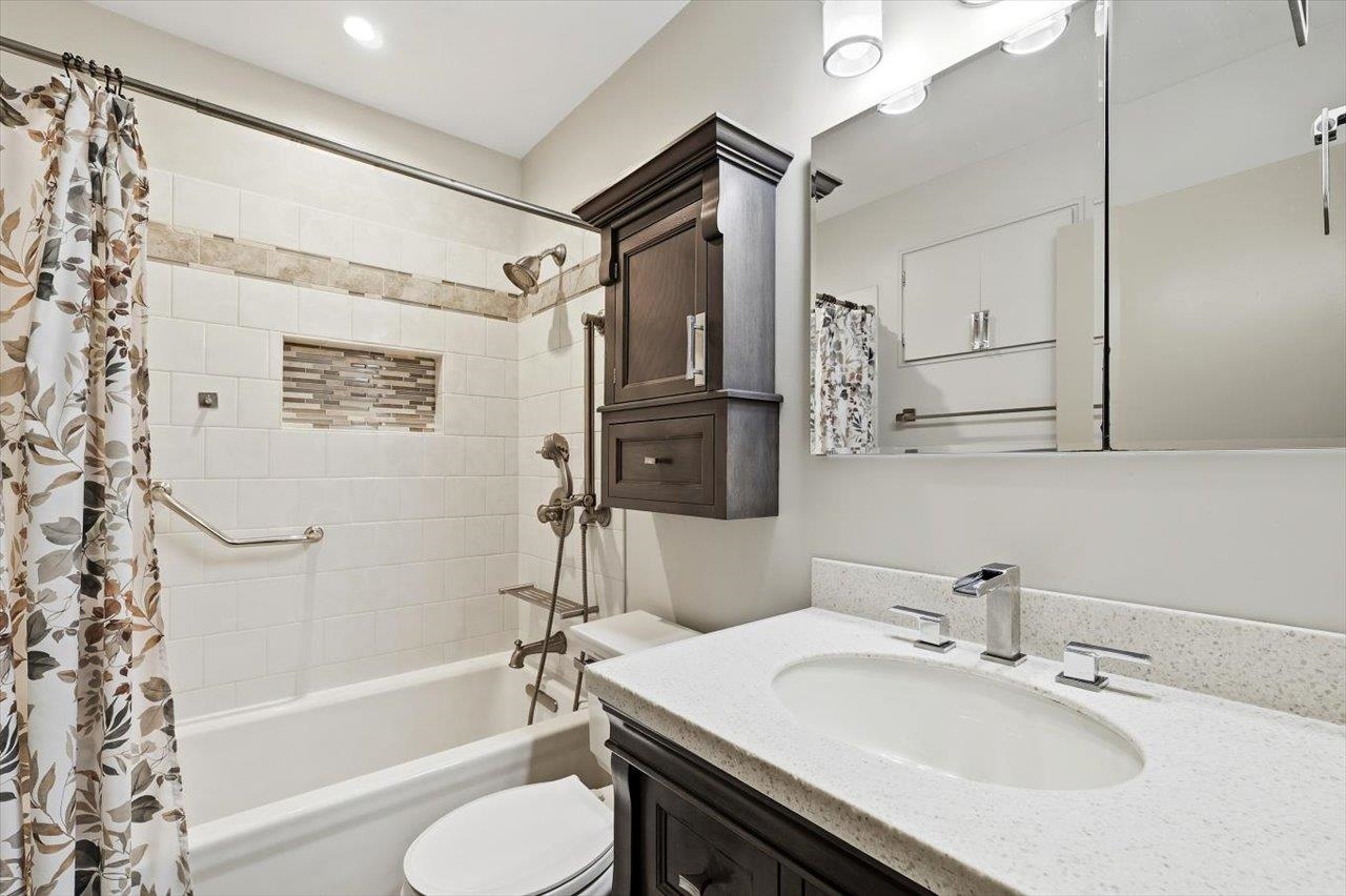 1133 CLUB RD, WAYNESBORO, Virginia 22980, 4 Bedrooms Bedrooms, ,2 BathroomsBathrooms,Residential,1133 CLUB RD,672758 MLS # 672758