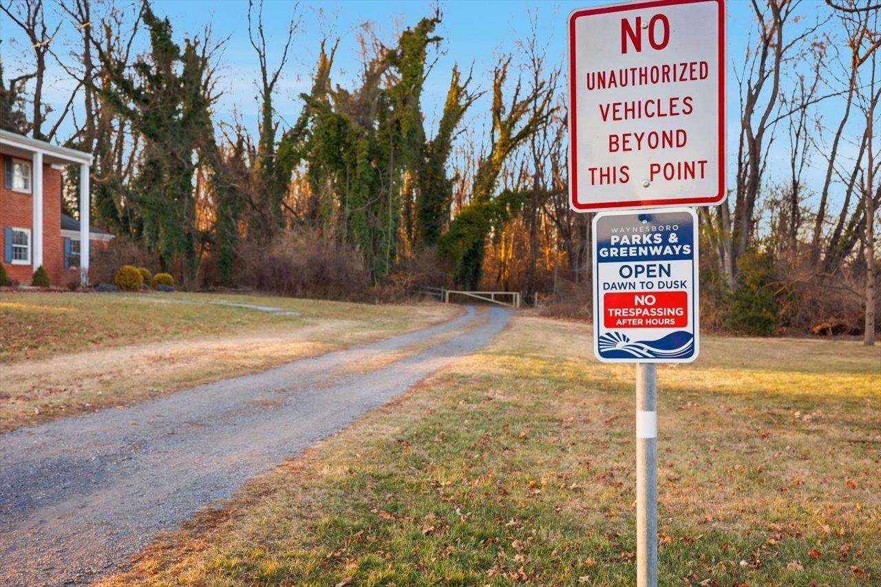 1133 CLUB RD, WAYNESBORO, Virginia 22980, 4 Bedrooms Bedrooms, ,2 BathroomsBathrooms,Residential,1133 CLUB RD,672758 MLS # 672758