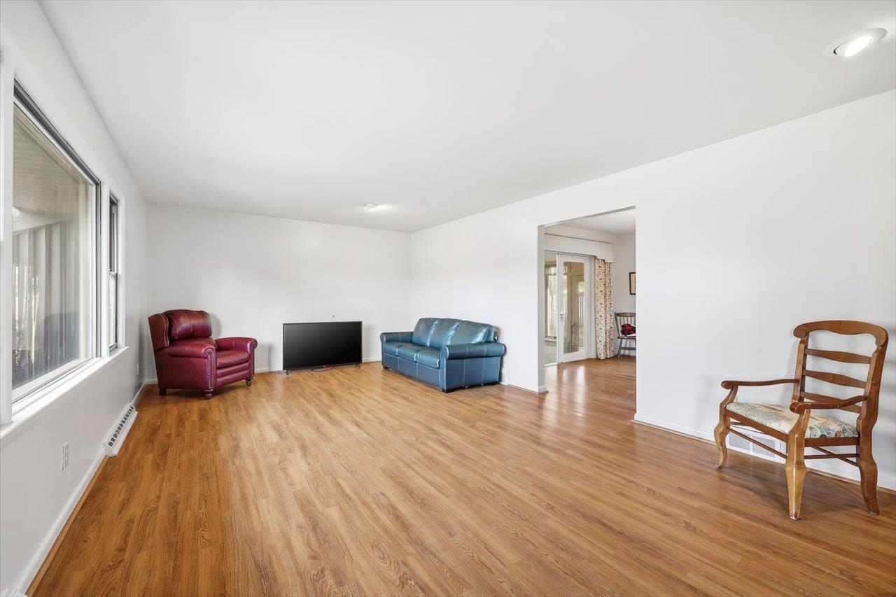 1133 CLUB RD, WAYNESBORO, Virginia 22980, 4 Bedrooms Bedrooms, ,2 BathroomsBathrooms,Residential,1133 CLUB RD,672758 MLS # 672758