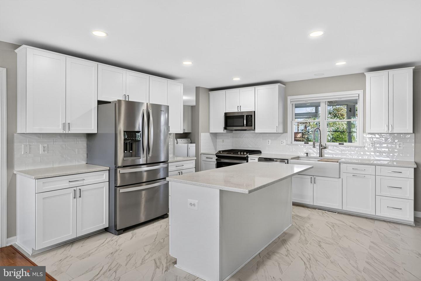 2140 SIXTH ST, MIDDLETOWN, Virginia 22645, 5 Bedrooms Bedrooms, ,4 BathroomsBathrooms,Residential,For sale,2140 SIXTH ST,VAFV2037492 MLS # VAFV2037492