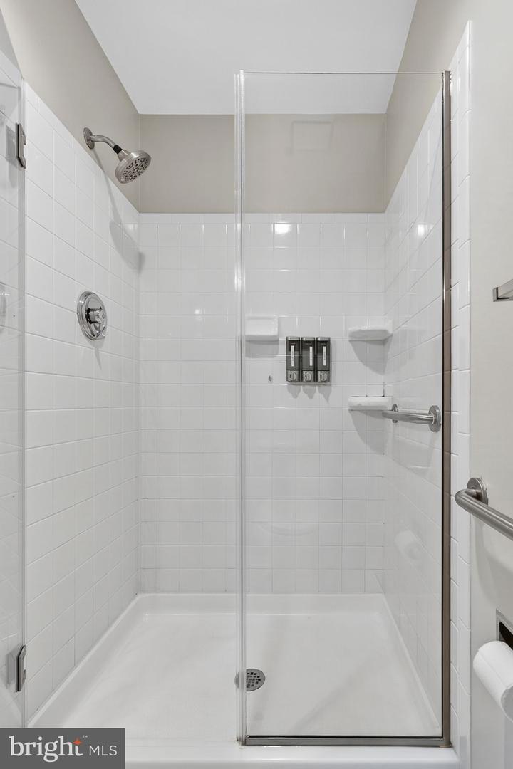 2140 SIXTH ST, MIDDLETOWN, Virginia 22645, 5 Bedrooms Bedrooms, ,4 BathroomsBathrooms,Residential,For sale,2140 SIXTH ST,VAFV2037492 MLS # VAFV2037492