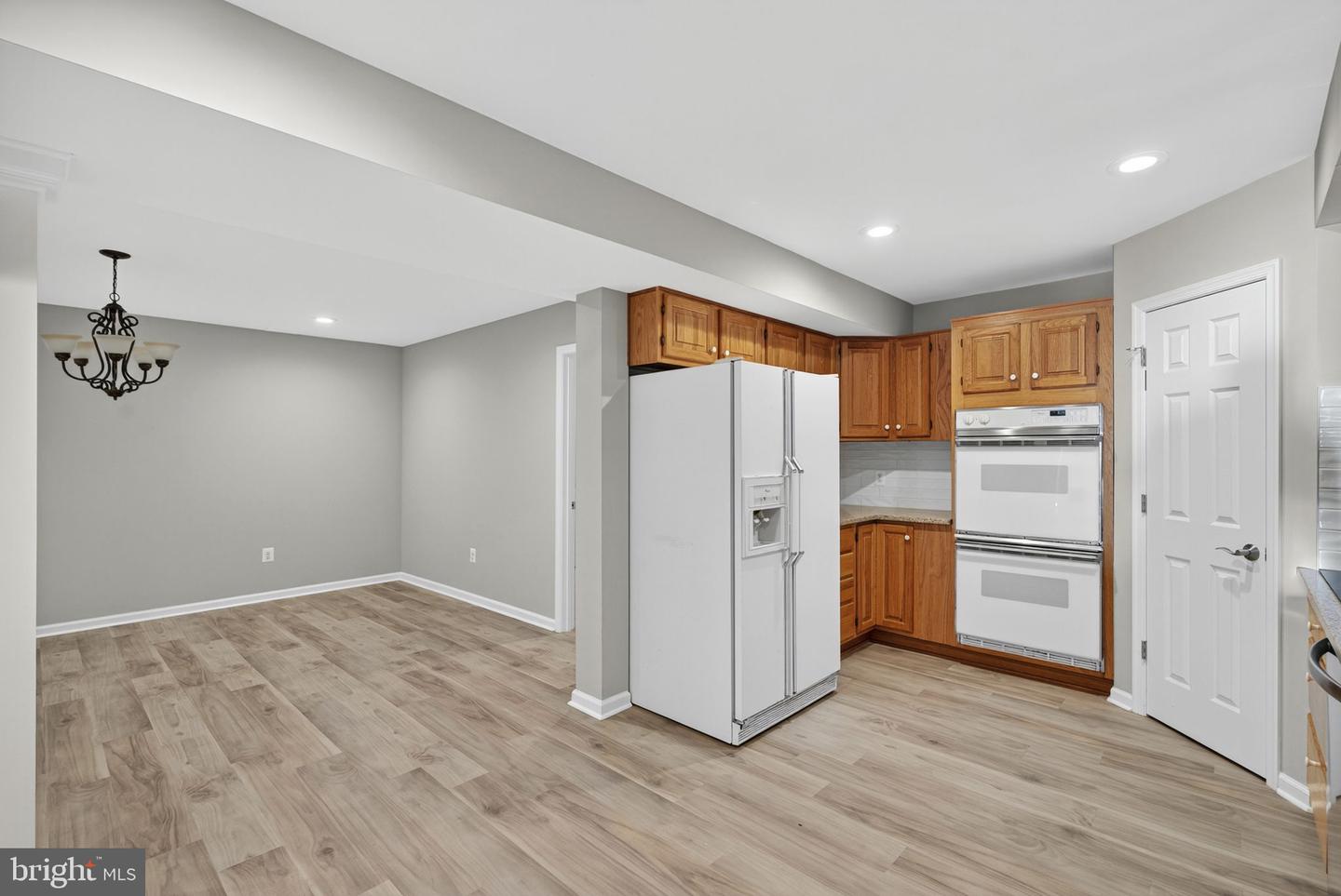 2140 SIXTH ST, MIDDLETOWN, Virginia 22645, 5 Bedrooms Bedrooms, ,4 BathroomsBathrooms,Residential,For sale,2140 SIXTH ST,VAFV2037492 MLS # VAFV2037492