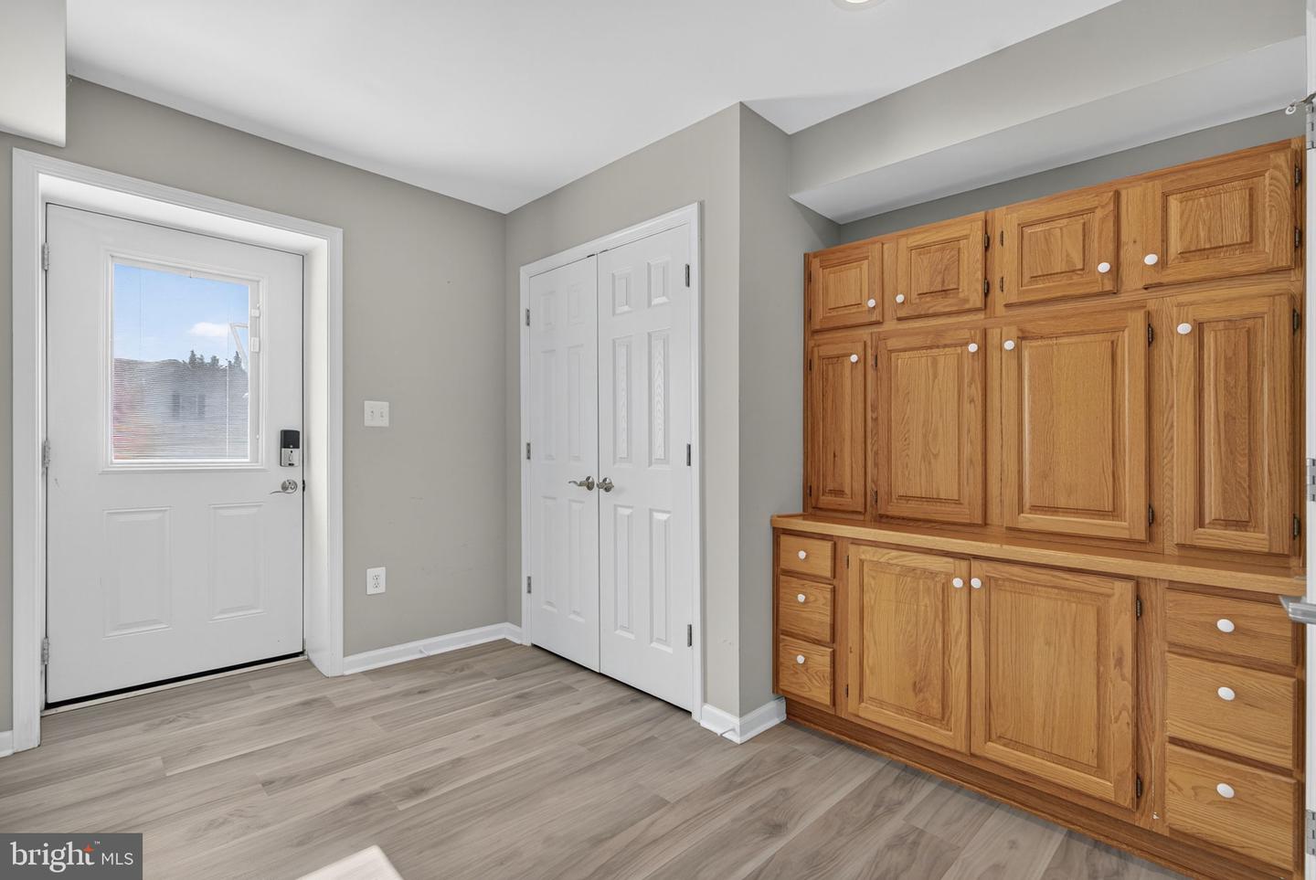 2140 SIXTH ST, MIDDLETOWN, Virginia 22645, 5 Bedrooms Bedrooms, ,4 BathroomsBathrooms,Residential,For sale,2140 SIXTH ST,VAFV2037492 MLS # VAFV2037492