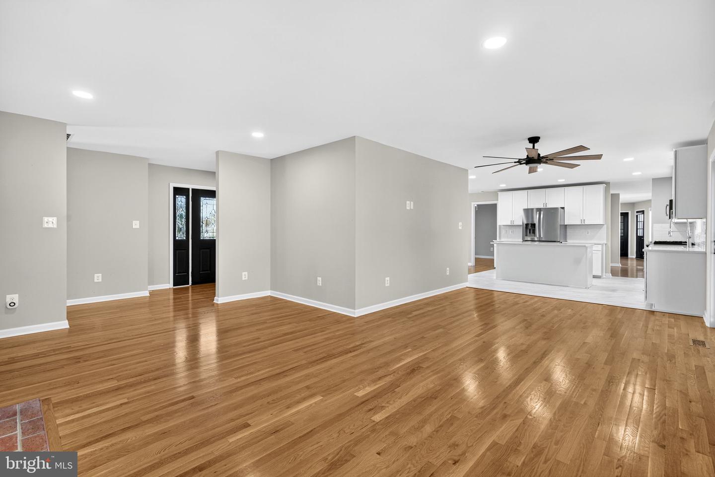 2140 SIXTH ST, MIDDLETOWN, Virginia 22645, 5 Bedrooms Bedrooms, ,4 BathroomsBathrooms,Residential,For sale,2140 SIXTH ST,VAFV2037492 MLS # VAFV2037492