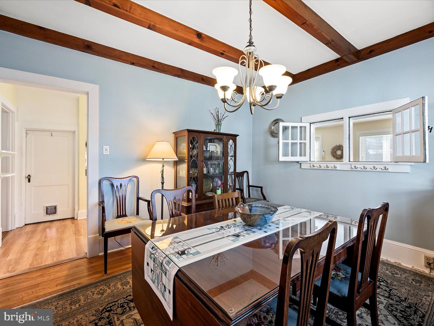 17 E LEICESTER ST, WINCHESTER, Virginia 22601, 4 Bedrooms Bedrooms, ,2 BathroomsBathrooms,Residential,For sale,17 E LEICESTER ST,VAWI2009350 MLS # VAWI2009350