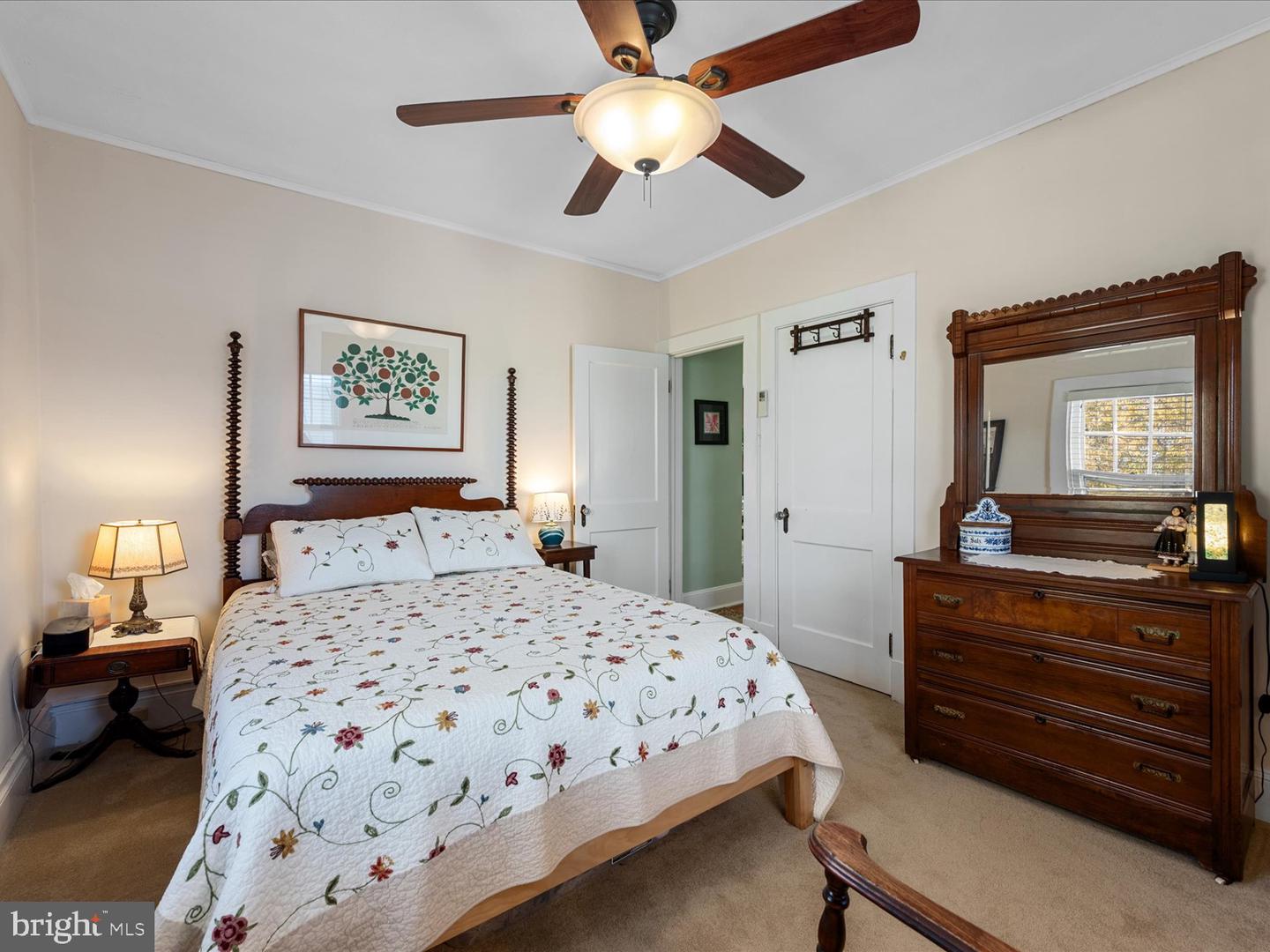 17 E LEICESTER ST, WINCHESTER, Virginia 22601, 4 Bedrooms Bedrooms, ,2 BathroomsBathrooms,Residential,For sale,17 E LEICESTER ST,VAWI2009350 MLS # VAWI2009350