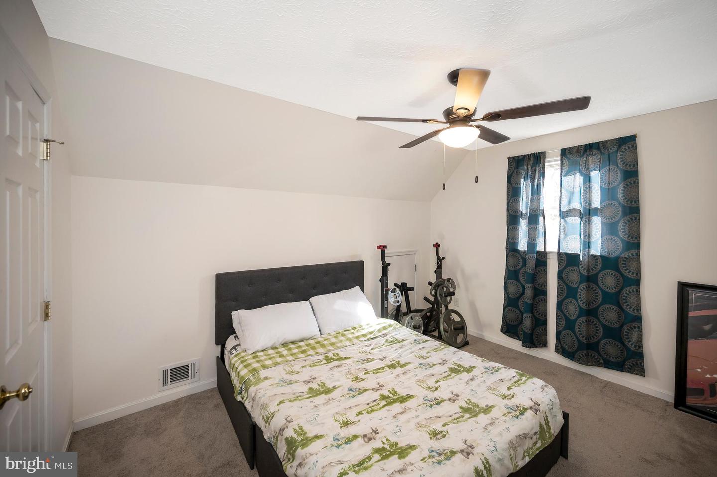 9577 ROYS LN, CULPEPER, Virginia 22701, 4 Bedrooms Bedrooms, ,2 BathroomsBathrooms,Residential,For sale,9577 ROYS LN,VACU2012064 MLS # VACU2012064 9577 ROYS LN, CULPEPER, Virginia 22701, 4 Bedrooms Bedrooms, ,2 BathroomsBathrooms,Residential,For sale,9577 ROYS LN,VACU2012064 MLS # VACU2012064