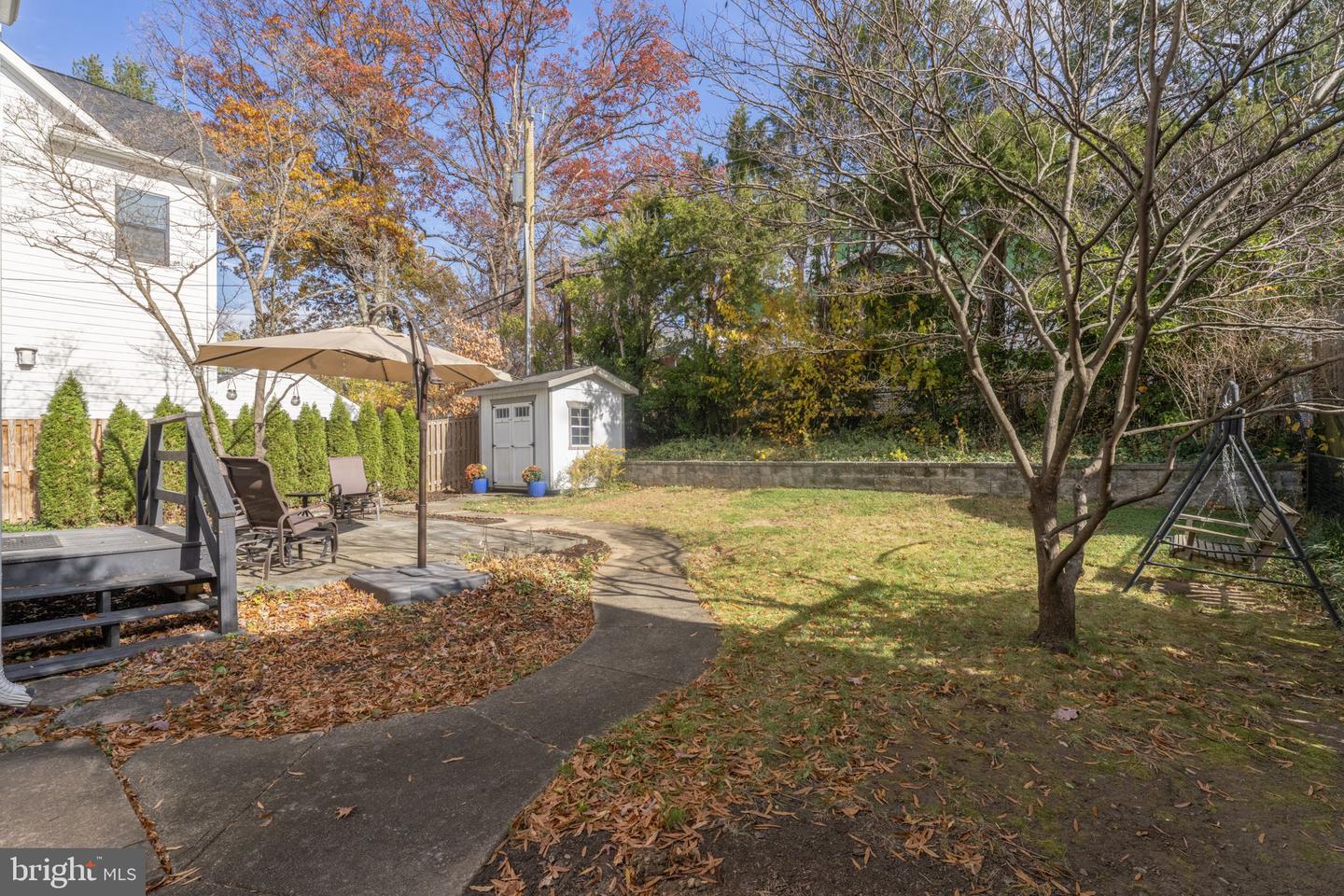 2723 N GEORGE MASON DR N, ARLINGTON, Virginia 22207, 3 Bedrooms Bedrooms, ,2 BathroomsBathrooms,Residential,For sale,2723 N GEORGE MASON DR N,VAAR2066074 MLS # VAAR2066074