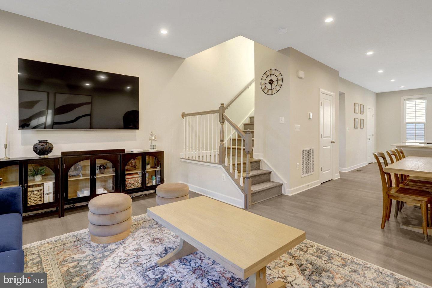 7282 NITTANY LN, ALEXANDRIA, Virginia 22306, 4 Bedrooms Bedrooms, 8 Rooms Rooms,3 BathroomsBathrooms,Residential,For sale,7282 NITTANY LN,VAFX2282228 MLS # VAFX2282228