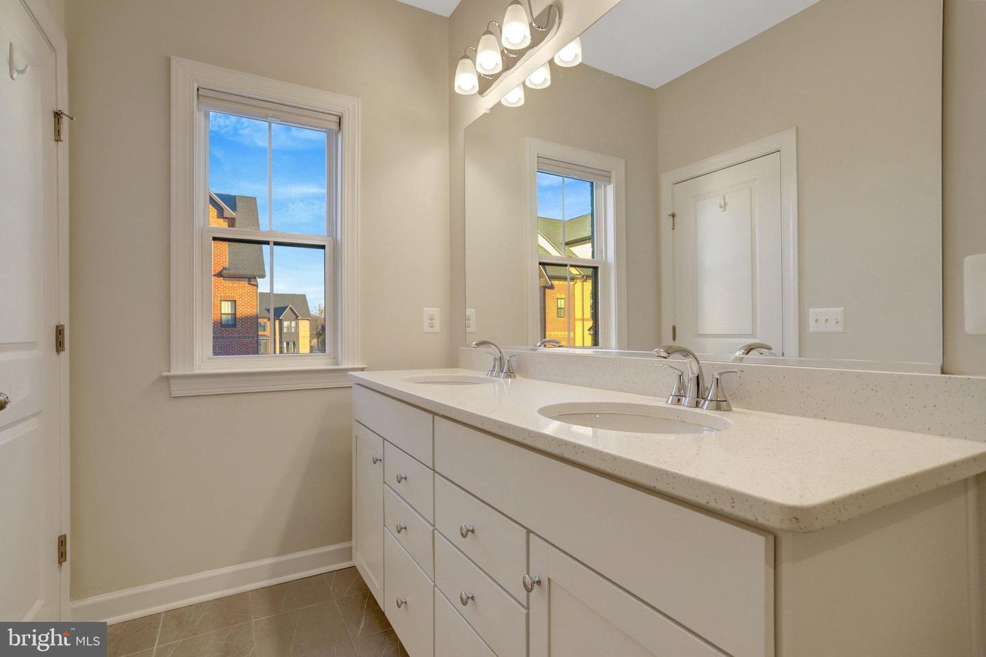 7282 NITTANY LN, ALEXANDRIA, Virginia 22306, 4 Bedrooms Bedrooms, 8 Rooms Rooms,3 BathroomsBathrooms,Residential,For sale,7282 NITTANY LN,VAFX2282228 MLS # VAFX2282228