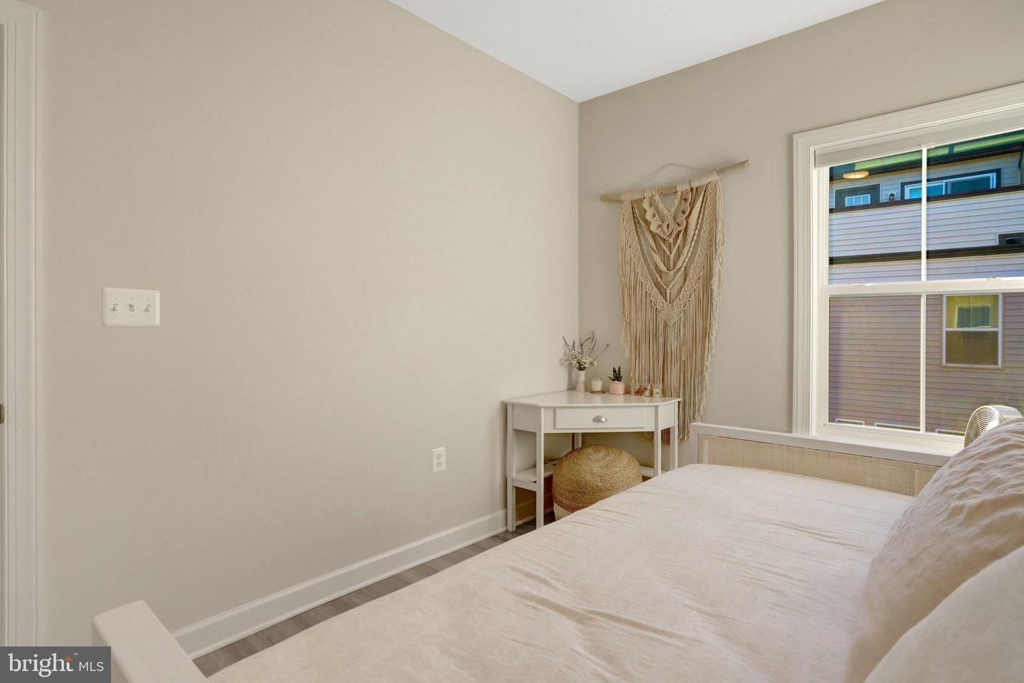 7282 NITTANY LN, ALEXANDRIA, Virginia 22306, 4 Bedrooms Bedrooms, 8 Rooms Rooms,3 BathroomsBathrooms,Residential,For sale,7282 NITTANY LN,VAFX2282228 MLS # VAFX2282228