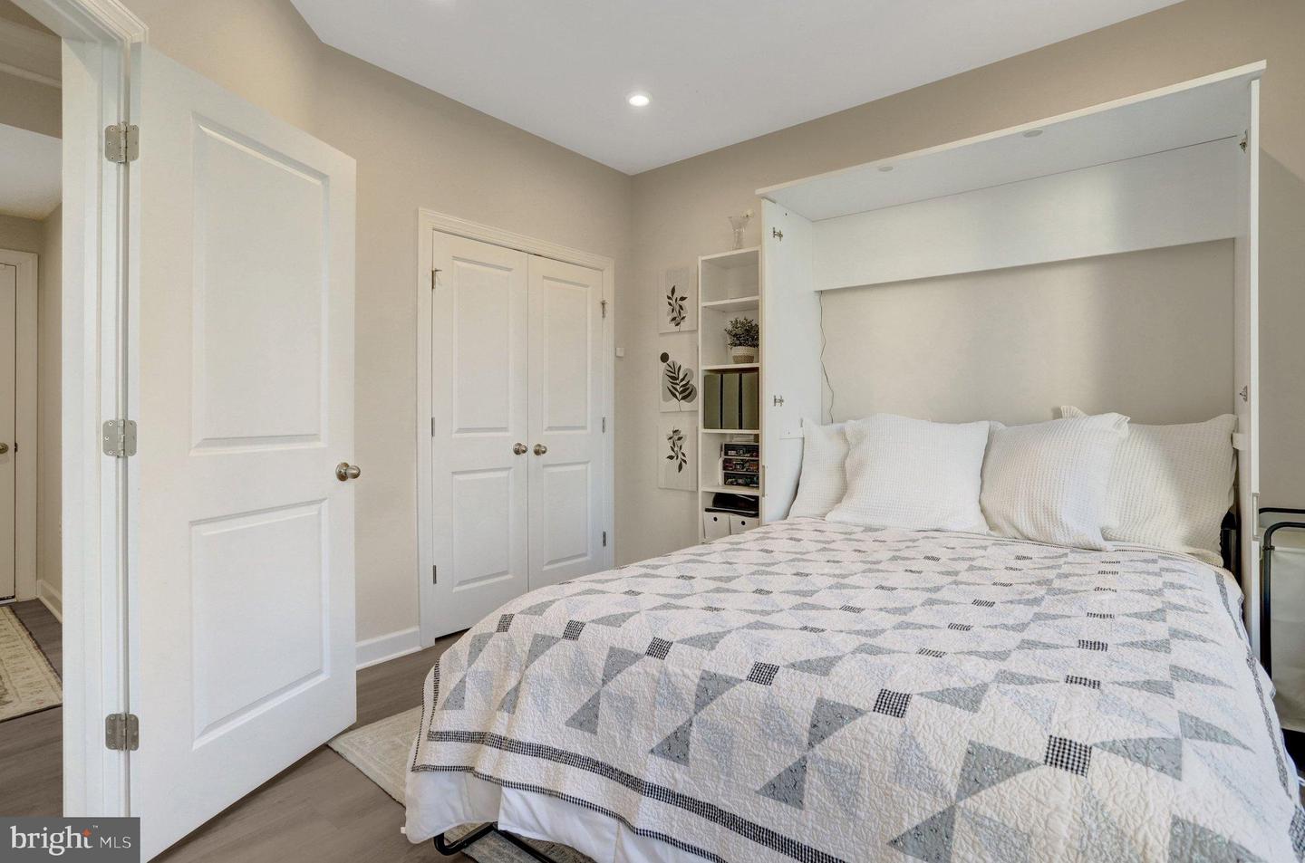 7282 NITTANY LN, ALEXANDRIA, Virginia 22306, 4 Bedrooms Bedrooms, 8 Rooms Rooms,3 BathroomsBathrooms,Residential,For sale,7282 NITTANY LN,VAFX2282228 MLS # VAFX2282228