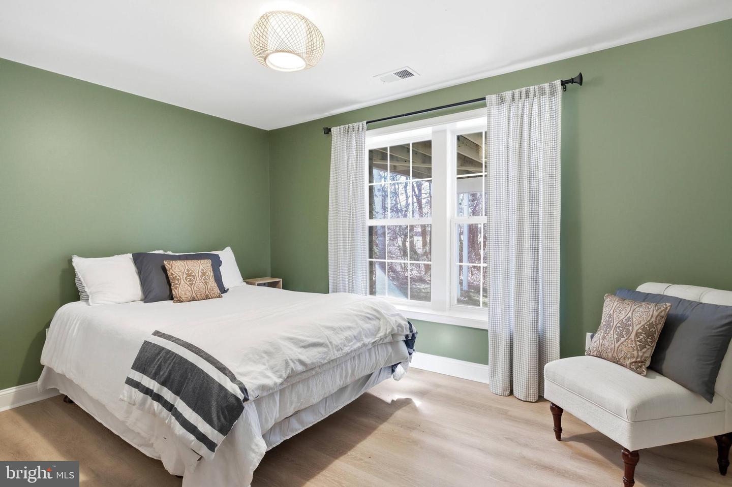 23428 MORNING WALK DR, BRAMBLETON, Virginia 20148, 5 Bedrooms Bedrooms, ,3 BathroomsBathrooms,Residential,For sale,23428 MORNING WALK DR,VALO2112294 MLS # VALO2112294