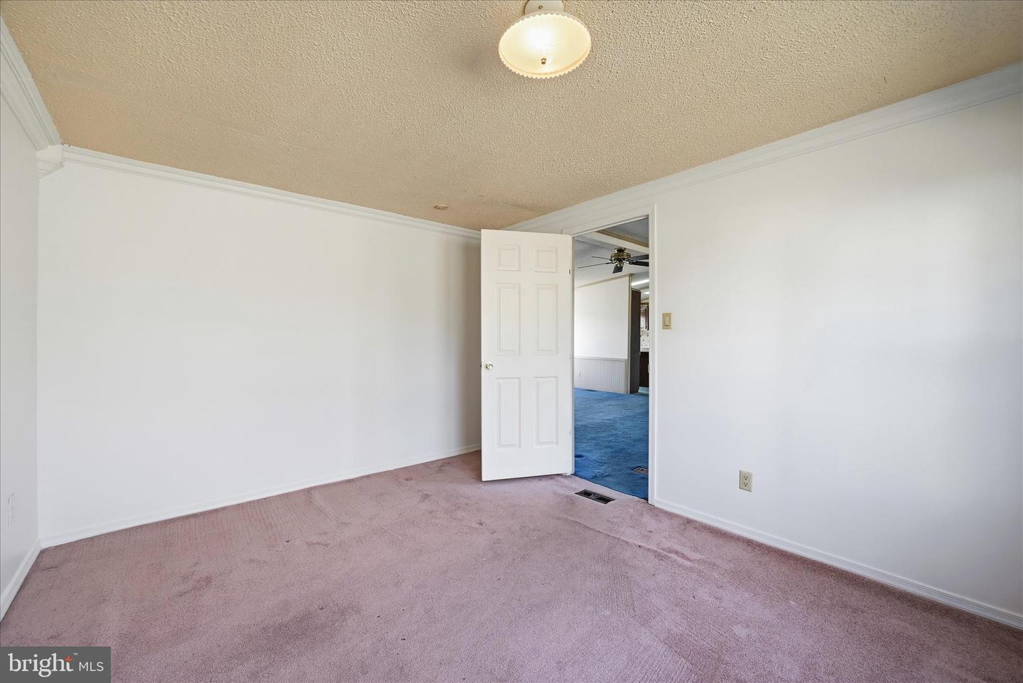 2 OLD CHAPEL AVE, BOYCE, Virginia 22620, 3 Bedrooms Bedrooms, ,2 BathroomsBathrooms,Residential,For sale,2 OLD CHAPEL AVE,VACL2006276 MLS # VACL2006276