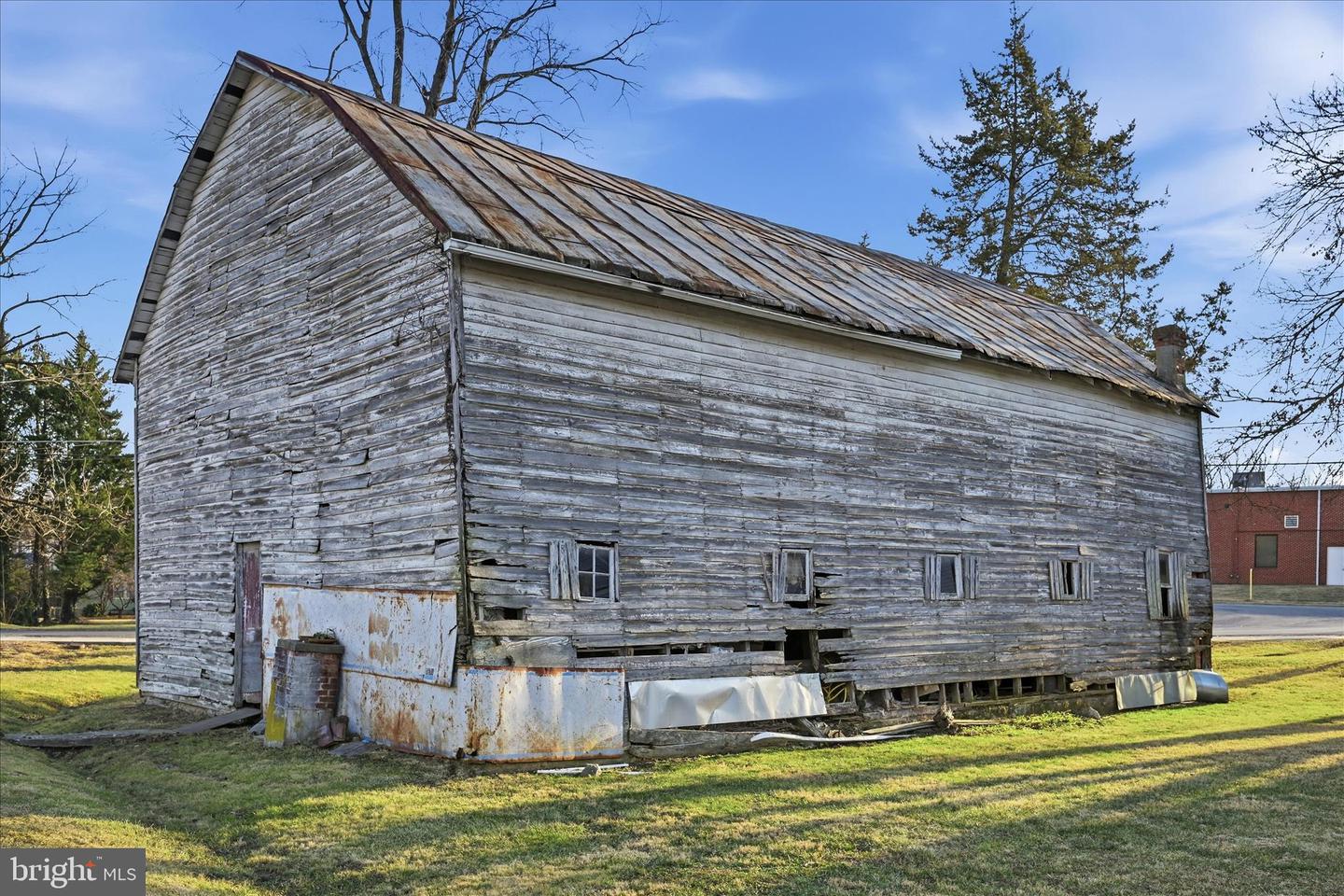 2 OLD CHAPEL AVE, BOYCE, Virginia 22620, 3 Bedrooms Bedrooms, ,2 BathroomsBathrooms,Residential,For sale,2 OLD CHAPEL AVE,VACL2006276 MLS # VACL2006276