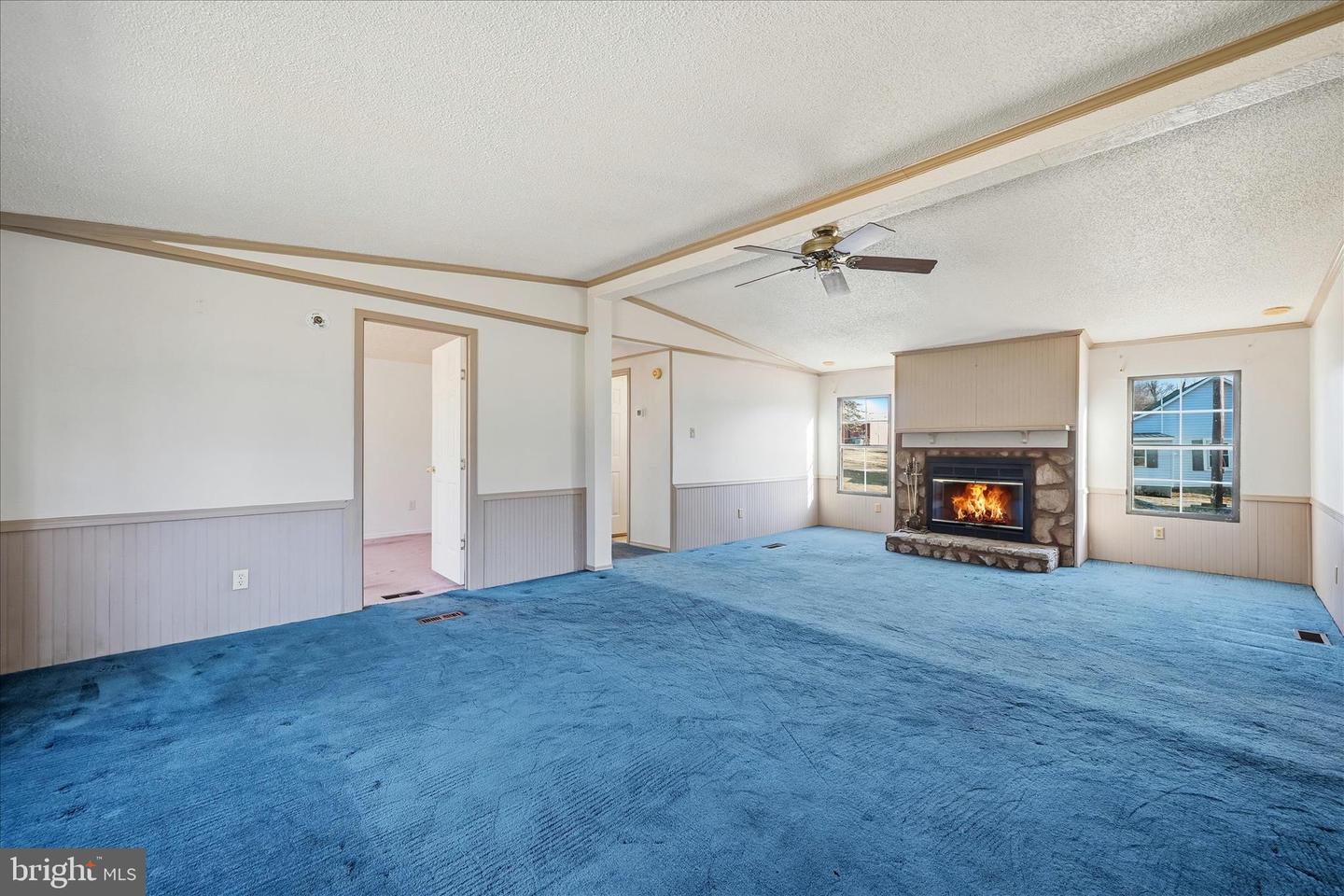 2 OLD CHAPEL AVE, BOYCE, Virginia 22620, 3 Bedrooms Bedrooms, ,2 BathroomsBathrooms,Residential,For sale,2 OLD CHAPEL AVE,VACL2006276 MLS # VACL2006276