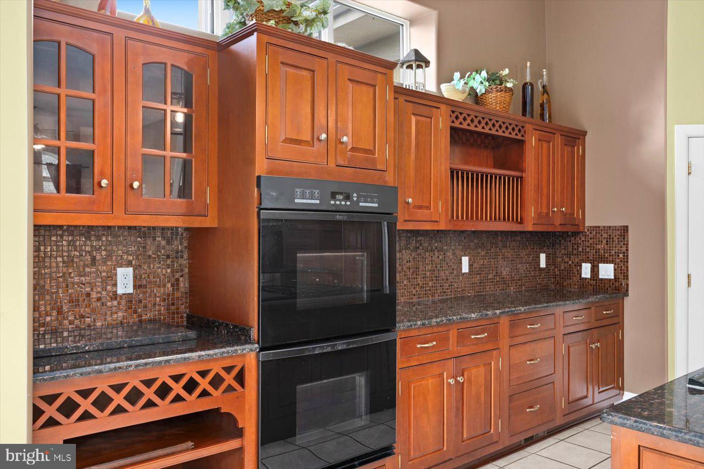 6902 TOWER OF LONDON DR, FREDERICKSBURG, Virginia 22407, 6 Bedrooms Bedrooms, ,5 BathroomsBathrooms,Residential,For sale,6902 TOWER OF LONDON DR,VASP2038286 MLS # VASP2038286