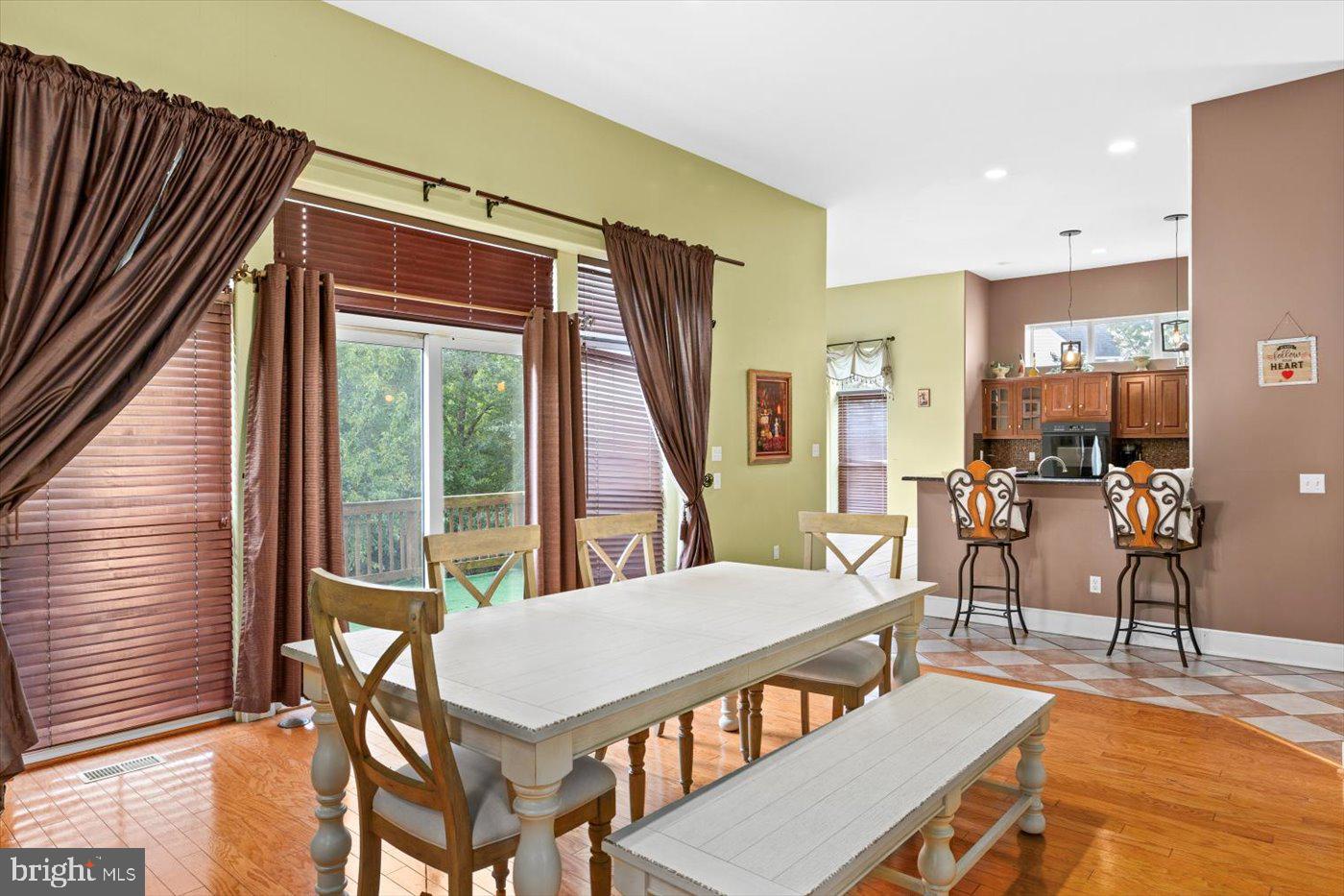 6902 TOWER OF LONDON DR, FREDERICKSBURG, Virginia 22407, 6 Bedrooms Bedrooms, ,5 BathroomsBathrooms,Residential,For sale,6902 TOWER OF LONDON DR,VASP2038286 MLS # VASP2038286