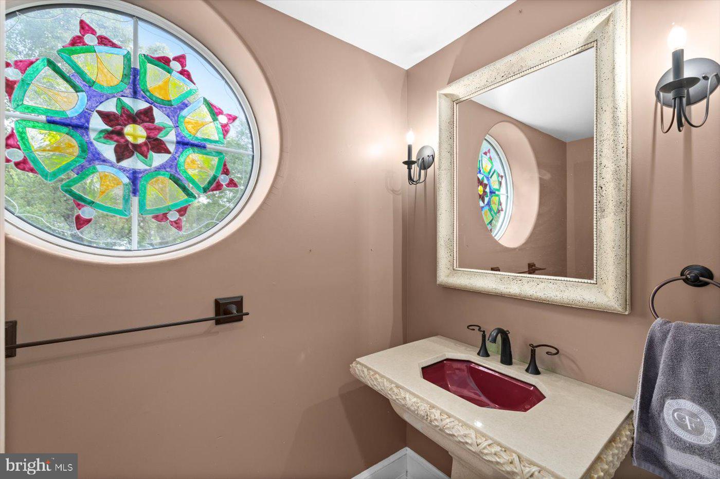 6902 TOWER OF LONDON DR, FREDERICKSBURG, Virginia 22407, 6 Bedrooms Bedrooms, ,5 BathroomsBathrooms,Residential,For sale,6902 TOWER OF LONDON DR,VASP2038286 MLS # VASP2038286