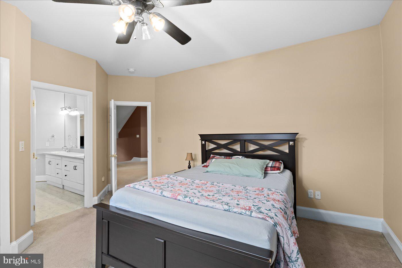 6902 TOWER OF LONDON DR, FREDERICKSBURG, Virginia 22407, 6 Bedrooms Bedrooms, ,5 BathroomsBathrooms,Residential,For sale,6902 TOWER OF LONDON DR,VASP2038286 MLS # VASP2038286