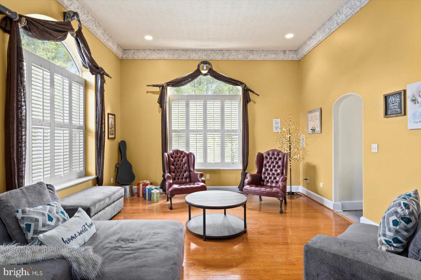 6902 TOWER OF LONDON DR, FREDERICKSBURG, Virginia 22407, 6 Bedrooms Bedrooms, ,5 BathroomsBathrooms,Residential,For sale,6902 TOWER OF LONDON DR,VASP2038286 MLS # VASP2038286