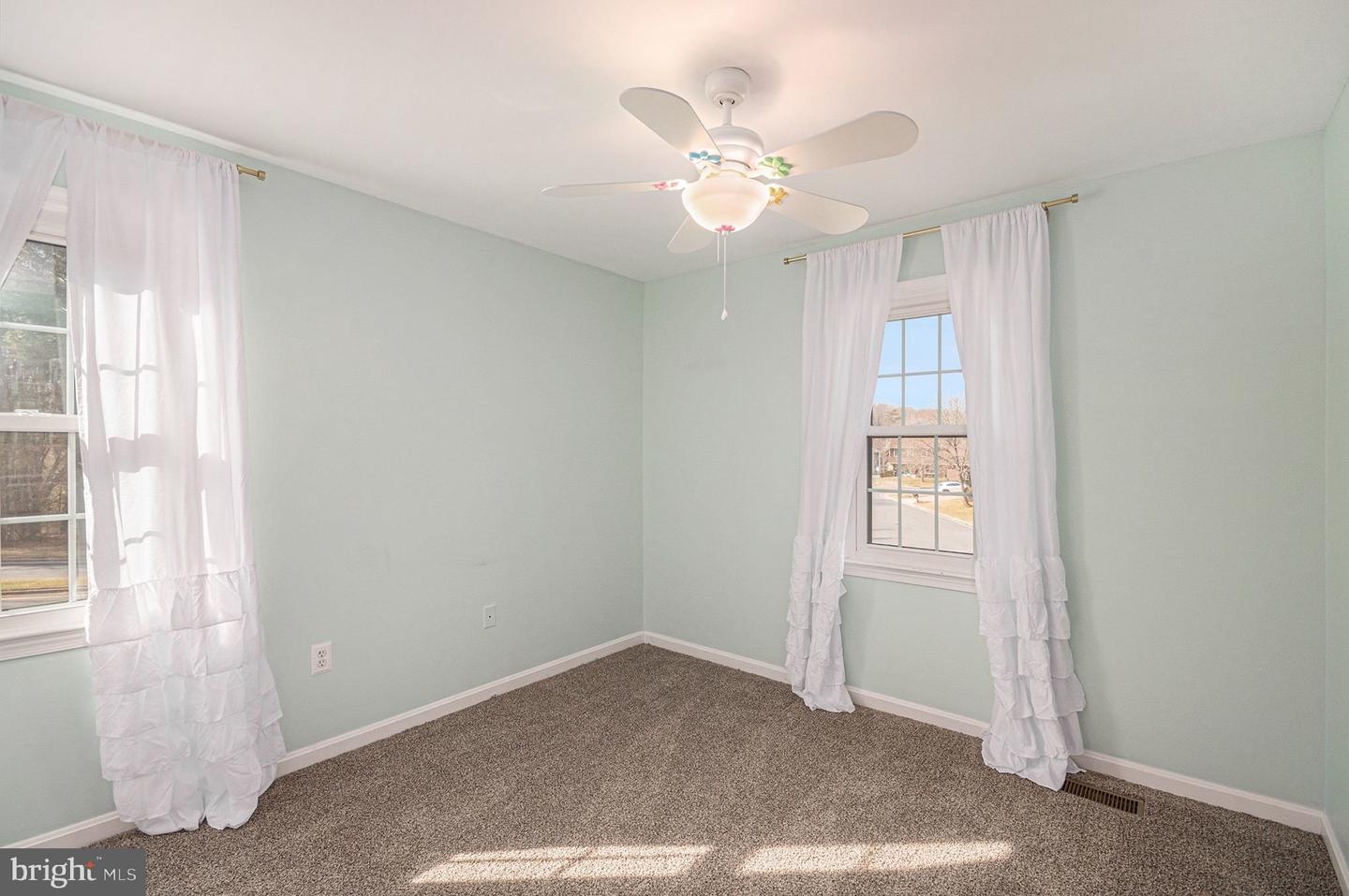 4635 HOLLEYSIDE CT, DUMFRIES, Virginia 22025, 4 Bedrooms Bedrooms, ,3 BathroomsBathrooms,Residential,For sale,4635 HOLLEYSIDE CT,VAPW2109690 MLS # VAPW2109690