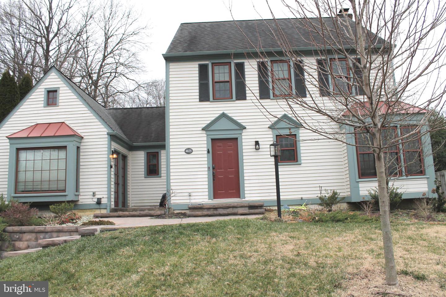 4635 HOLLEYSIDE CT, DUMFRIES, Virginia 22025, 4 Bedrooms Bedrooms, ,3 BathroomsBathrooms,Residential,For sale,4635 HOLLEYSIDE CT,VAPW2109690 MLS # VAPW2109690