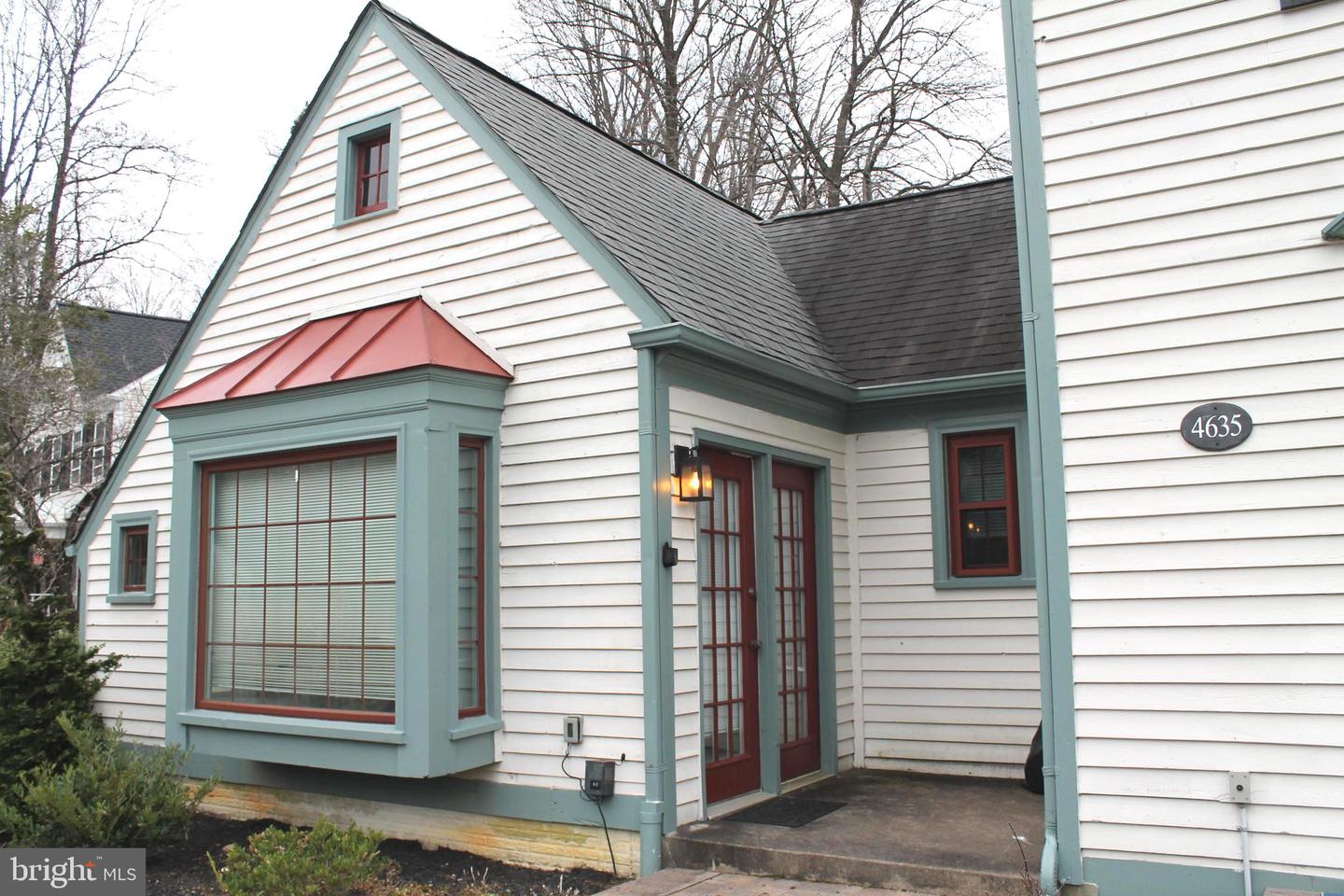 4635 HOLLEYSIDE CT, DUMFRIES, Virginia 22025, 4 Bedrooms Bedrooms, ,3 BathroomsBathrooms,Residential,For sale,4635 HOLLEYSIDE CT,VAPW2109690 MLS # VAPW2109690