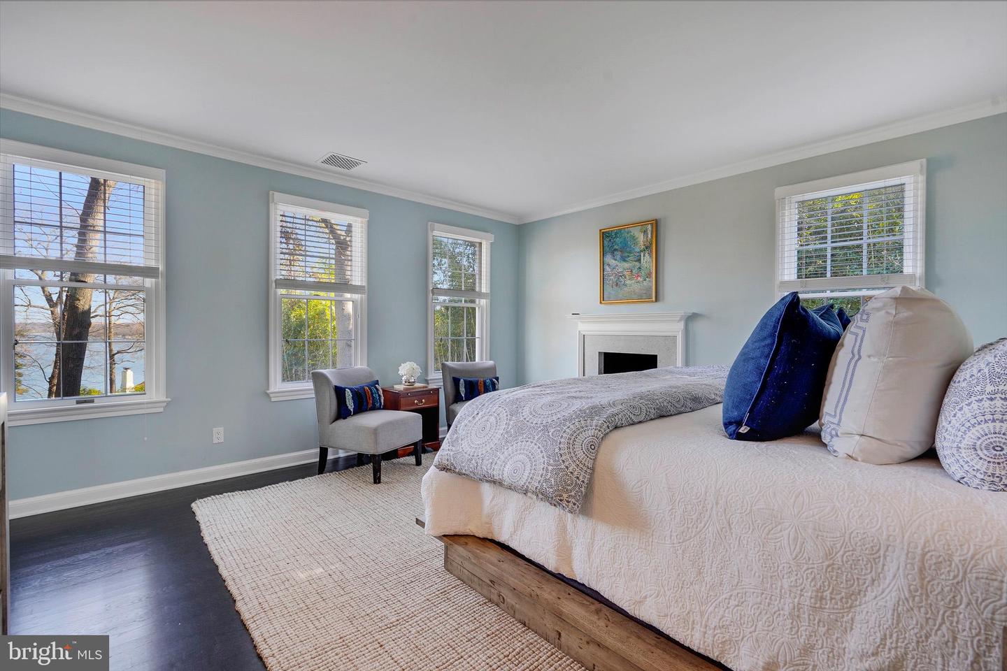 815 ARCTURUS ON THE POTOMAC, ALEXANDRIA, Virginia 22308, 5 Bedrooms Bedrooms, ,3 BathroomsBathrooms,Residential,For sale,815 ARCTURUS ON THE POTOMAC,VAFX2284026 MLS # VAFX2284026