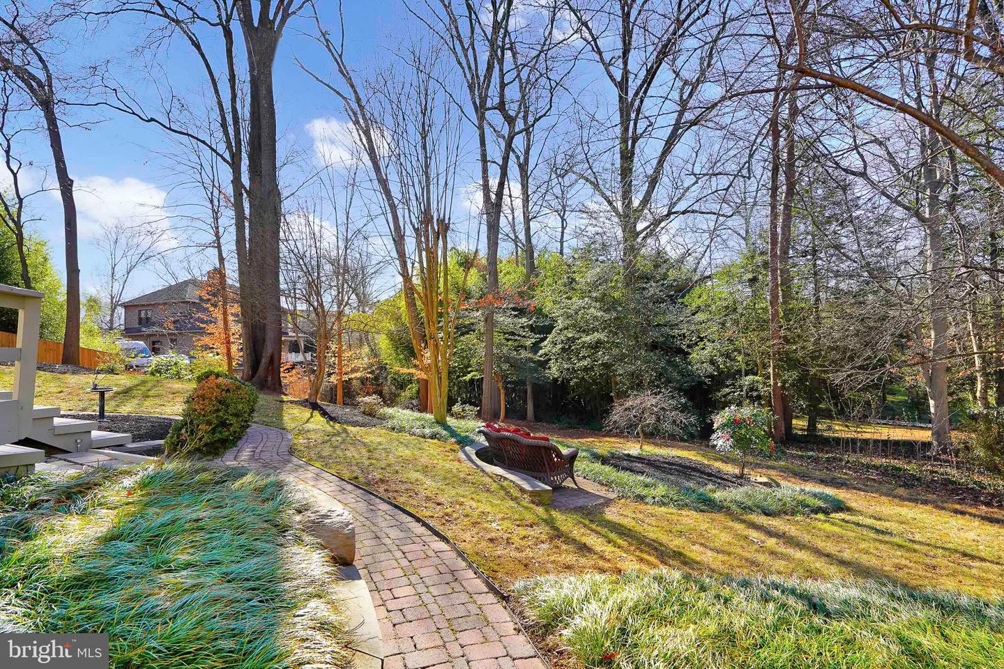 815 ARCTURUS ON THE POTOMAC, ALEXANDRIA, Virginia 22308, 5 Bedrooms Bedrooms, ,3 BathroomsBathrooms,Residential,For sale,815 ARCTURUS ON THE POTOMAC,VAFX2284026 MLS # VAFX2284026