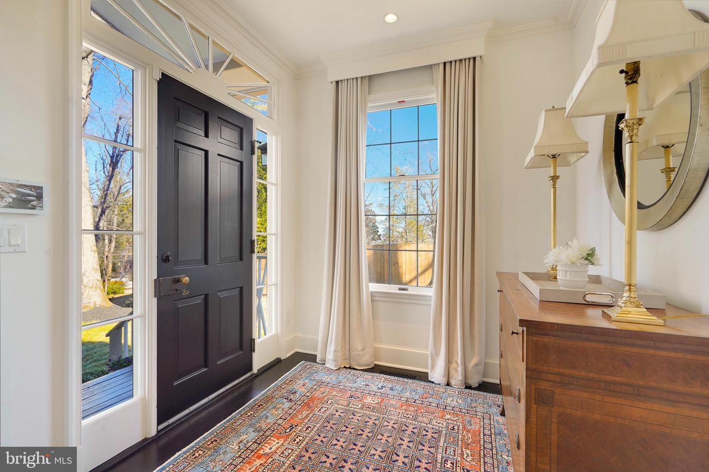 815 ARCTURUS ON THE POTOMAC, ALEXANDRIA, Virginia 22308, 5 Bedrooms Bedrooms, ,3 BathroomsBathrooms,Residential,For sale,815 ARCTURUS ON THE POTOMAC,VAFX2284026 MLS # VAFX2284026