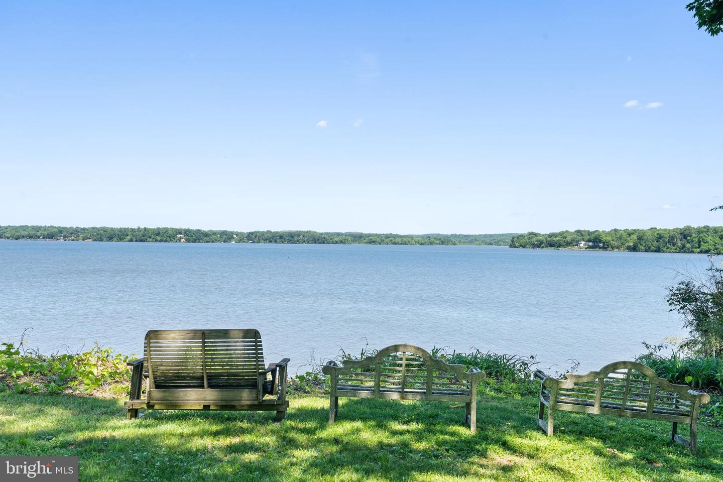 815 ARCTURUS ON THE POTOMAC, ALEXANDRIA, Virginia 22308, 5 Bedrooms Bedrooms, ,3 BathroomsBathrooms,Residential,For sale,815 ARCTURUS ON THE POTOMAC,VAFX2284026 MLS # VAFX2284026