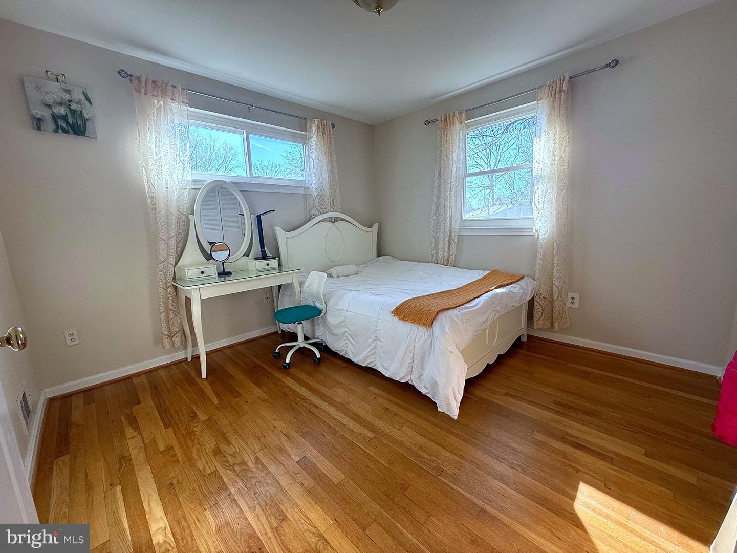 8621 KENILWORTH DR, SPRINGFIELD, Virginia 22151, 6 Bedrooms Bedrooms, ,3 BathroomsBathrooms,Residential,For sale,8621 KENILWORTH DR,VAFX2284130 MLS # VAFX2284130 8621 KENILWORTH DR, SPRINGFIELD, Virginia 22151, 6 Bedrooms Bedrooms, ,3 BathroomsBathrooms,Residential,For sale,8621 KENILWORTH DR,VAFX2284130 MLS # VAFX2284130